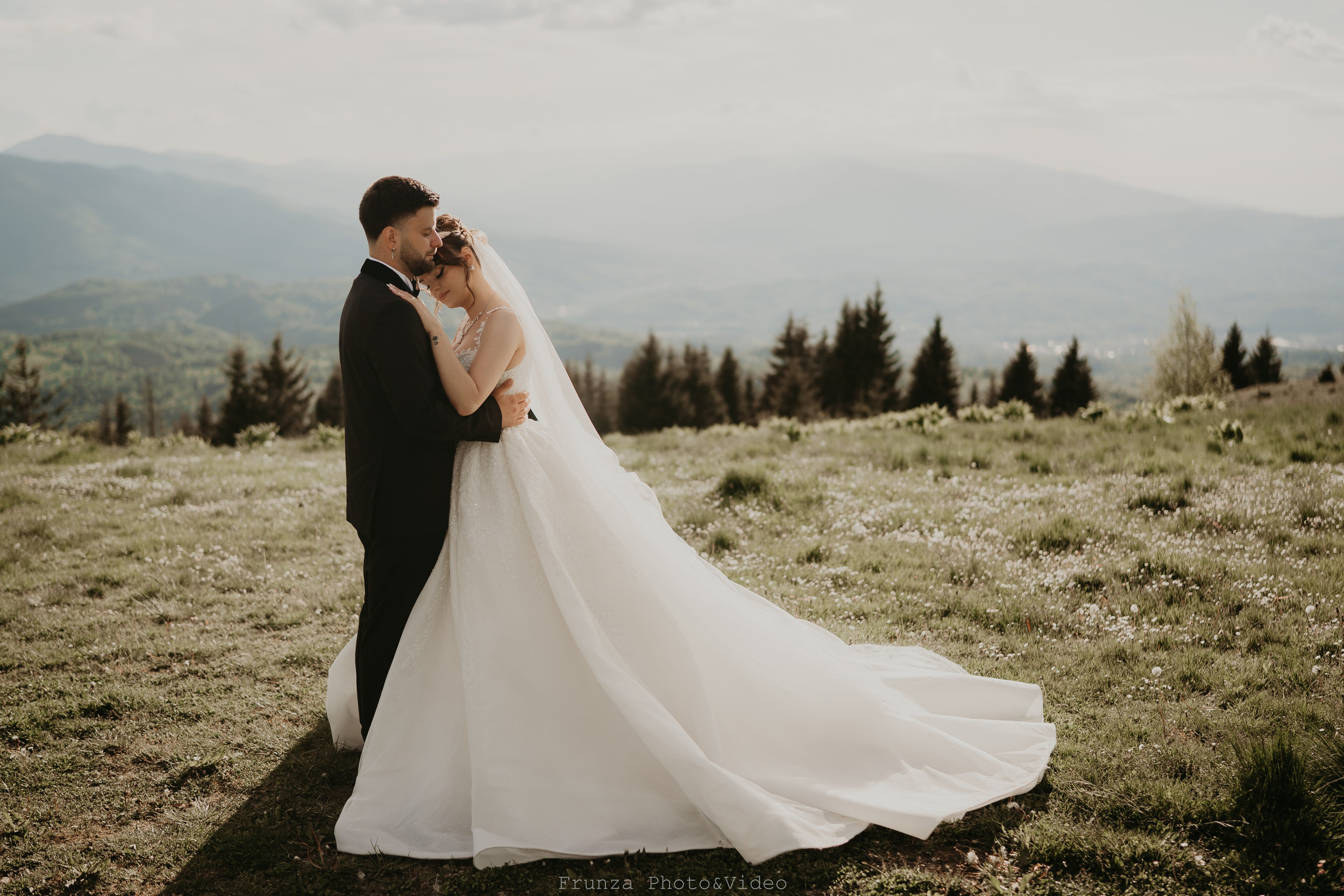 Ionut & Alexandra / Complete Wedding Day. Foto / Video nunta Deva, Hunedoara