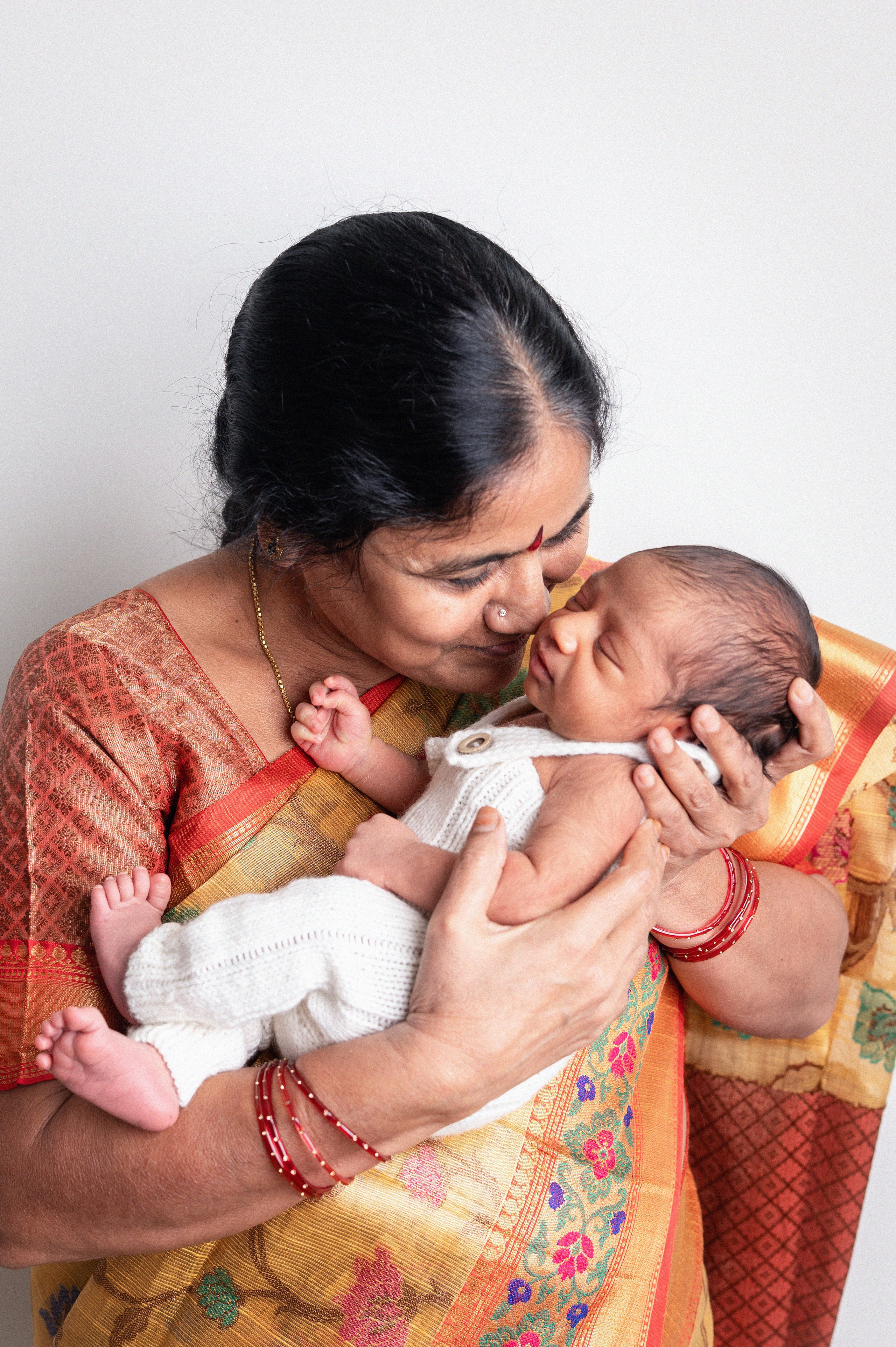 Nivaan 10 days. In-home newborn photography Raleigh & area Katya Kulikova