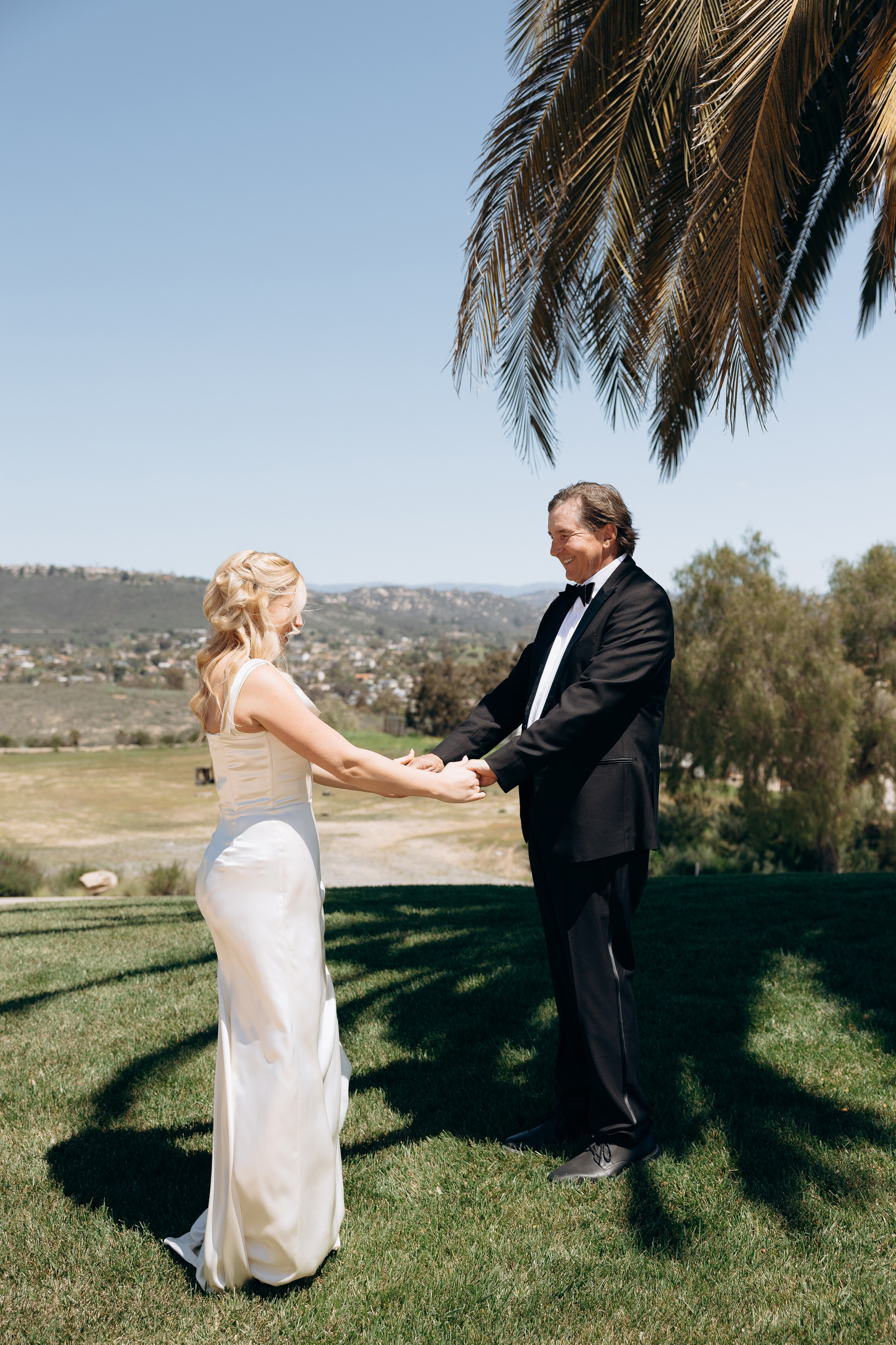 Drew and Haley. Wedding and family photographer San Diego