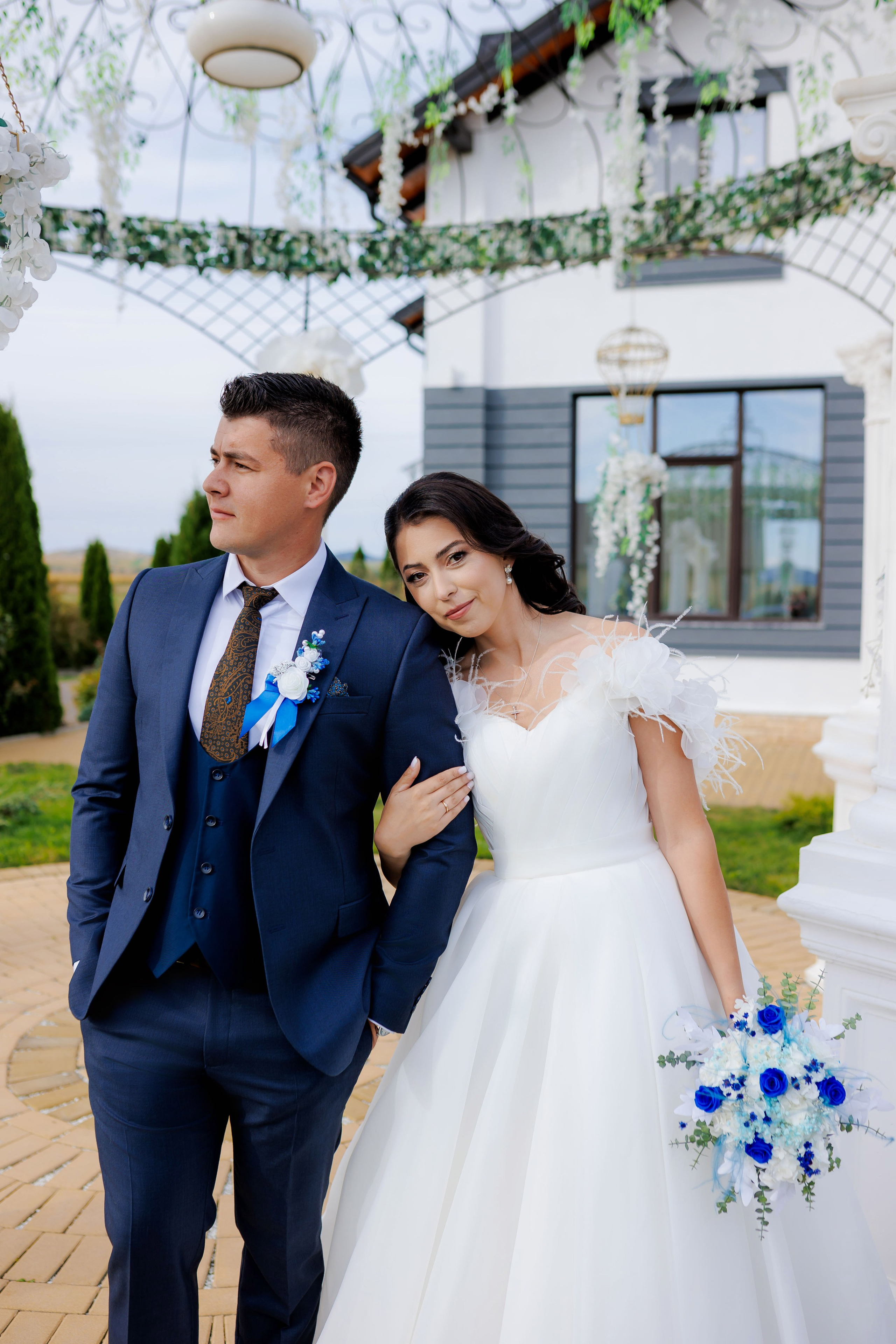 Loredana & Emilian – Ziua Nunții | Videografie - fotografie Botez Suceava, Iași, Botoșani. Servicii foto-video profesionale, pentru momente de neuitat