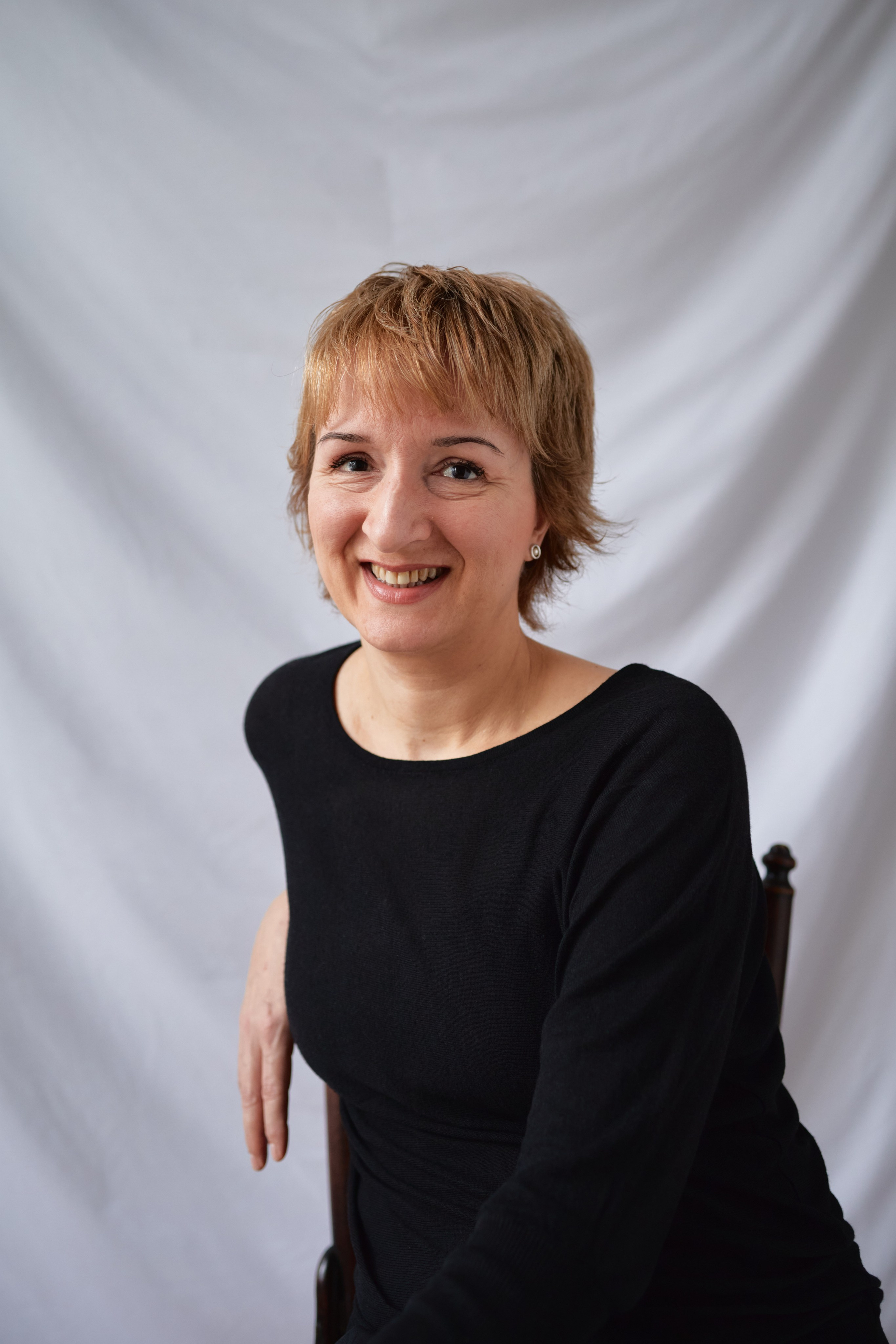 Jelena Bjelica | Портретная съёмка в Нови-Саде и Белграде | Бизнес-портреты для сайта. Анастасия Еремина | Фотограф в Сербии | Персональные и бизнес-фотосессии в Белграде и Нови Саде