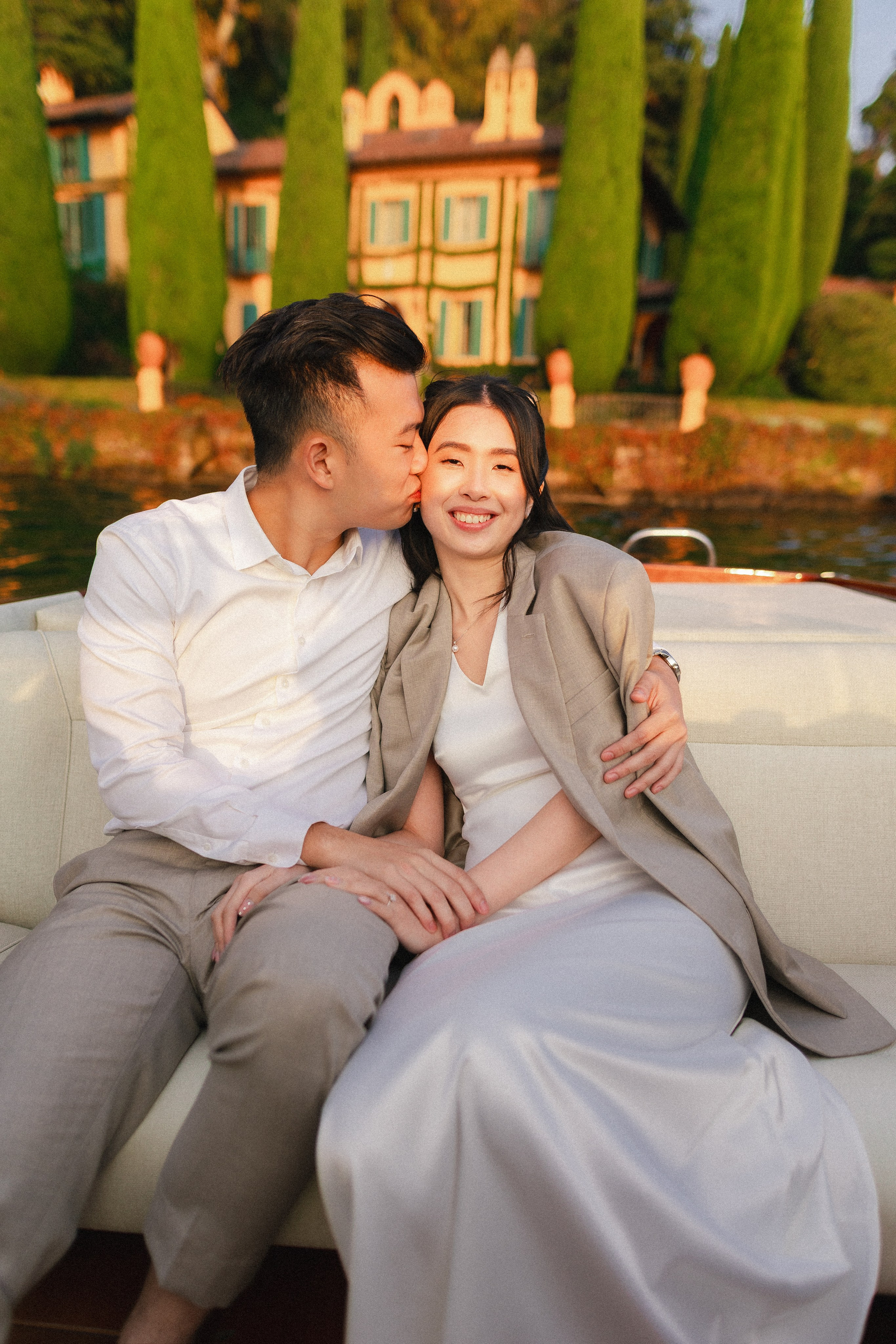Elopement on Lake Como — Intimate Wedding Photography by Anna Linnik. Photographer in Italy Anna Linnik