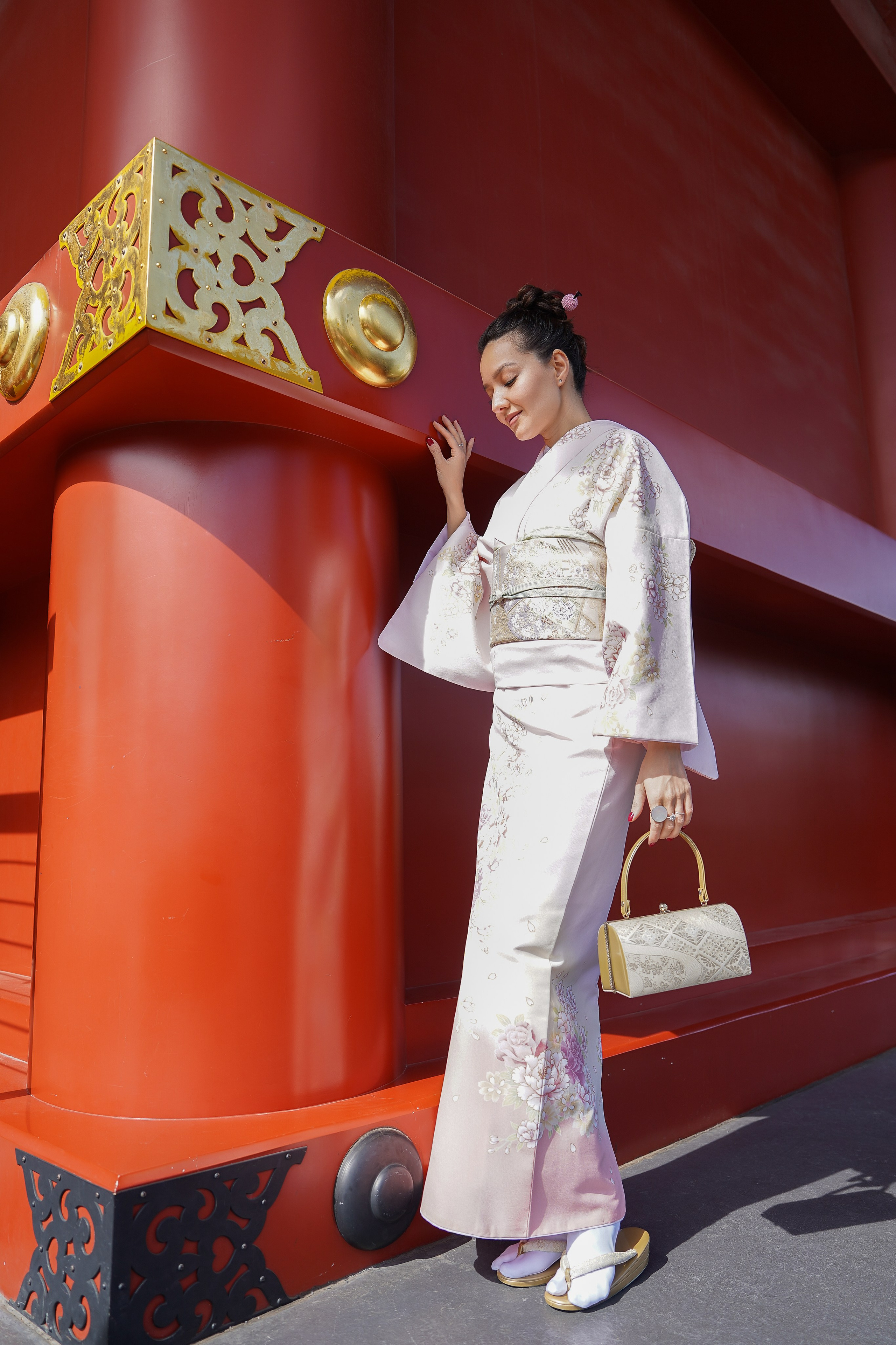 Khusnora. Фотограф в Токио Япония