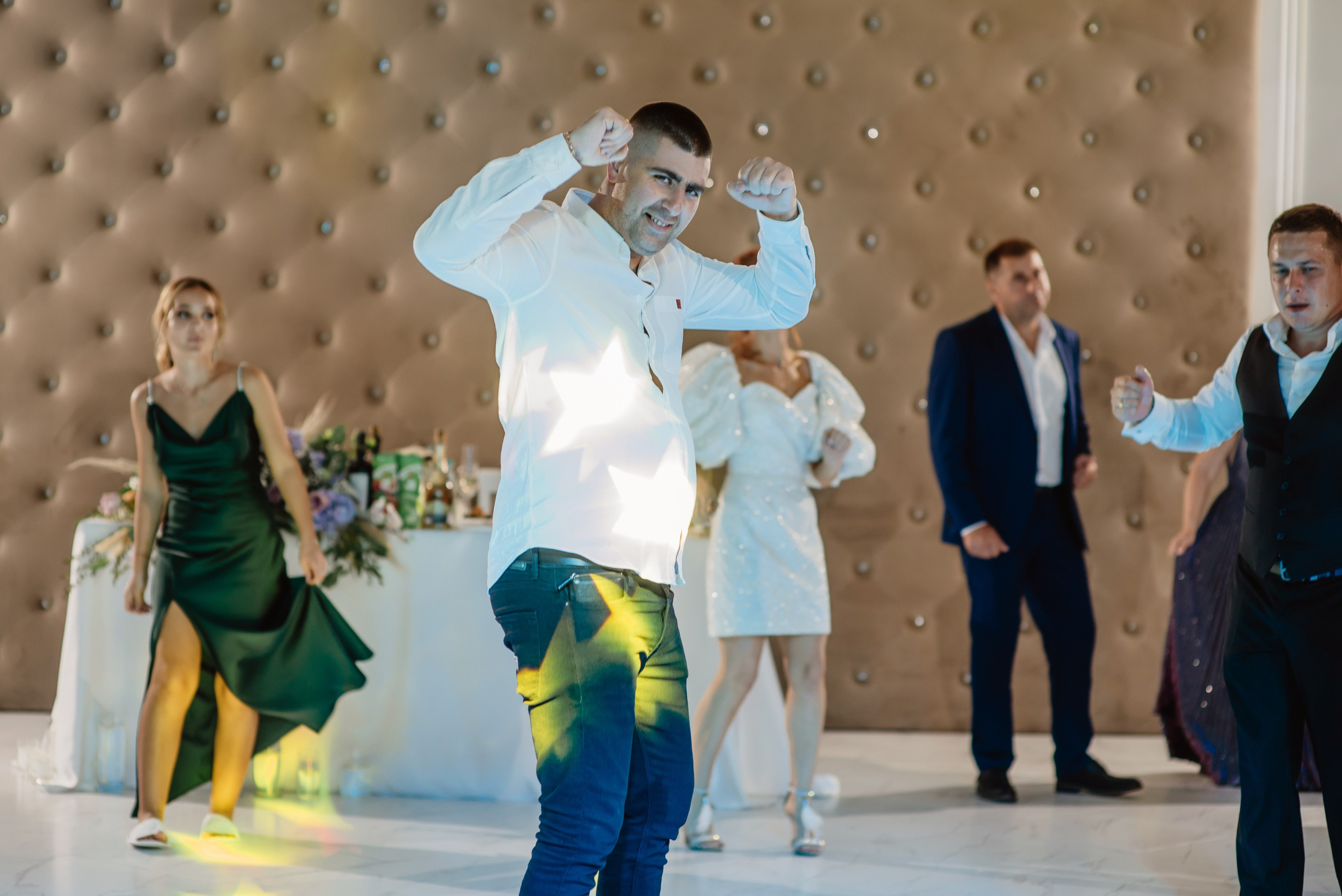 Wedding Anastasia. Wedding photographer from Moldova Alexey Chipchiu