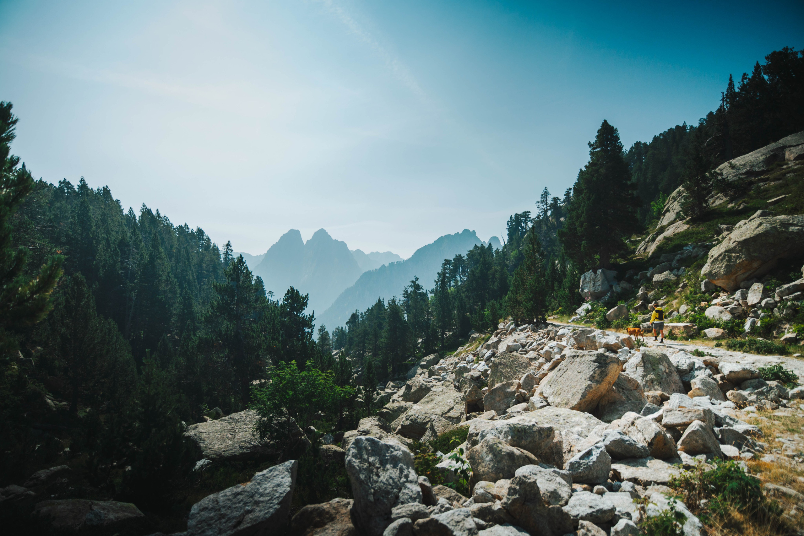 Parque Nacional de Aigüestortes y Estany de Sant Maurici. Alba del Norte Studio