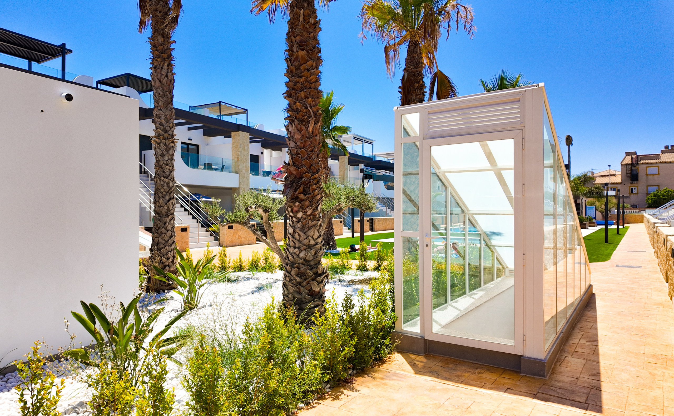 PALMVIEW I&M GROUP. Baby Beast