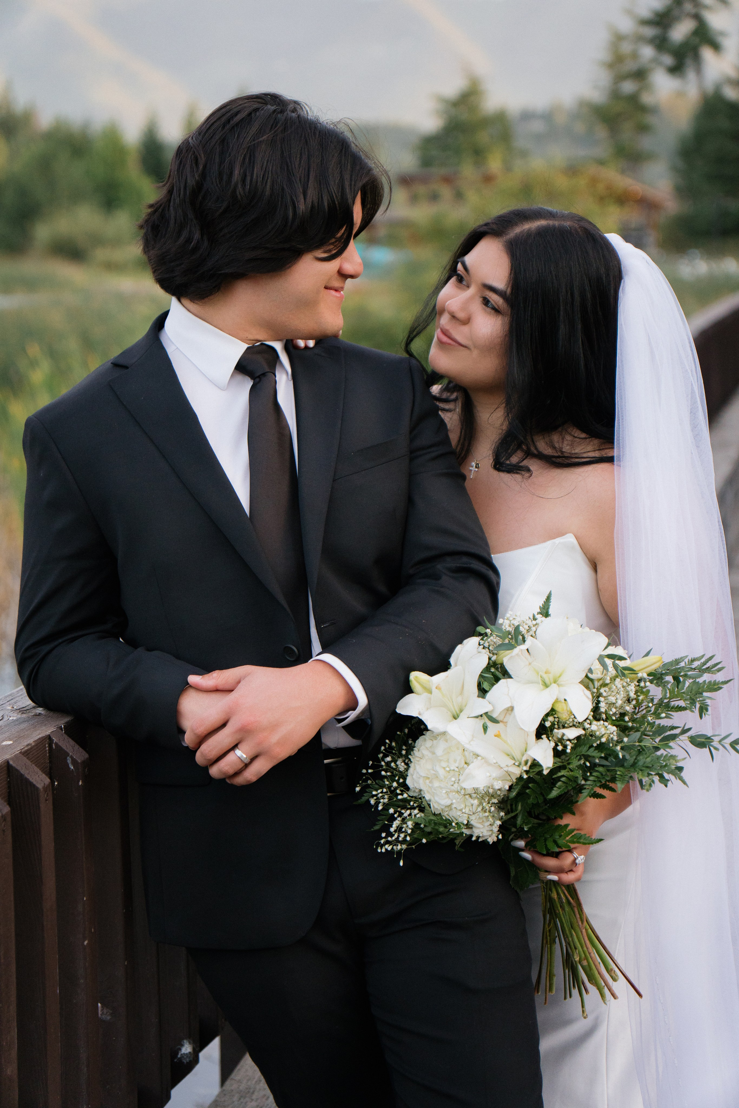 Guilianna and Jay | Intimate Wedding. Photographer in Washington Sophia D