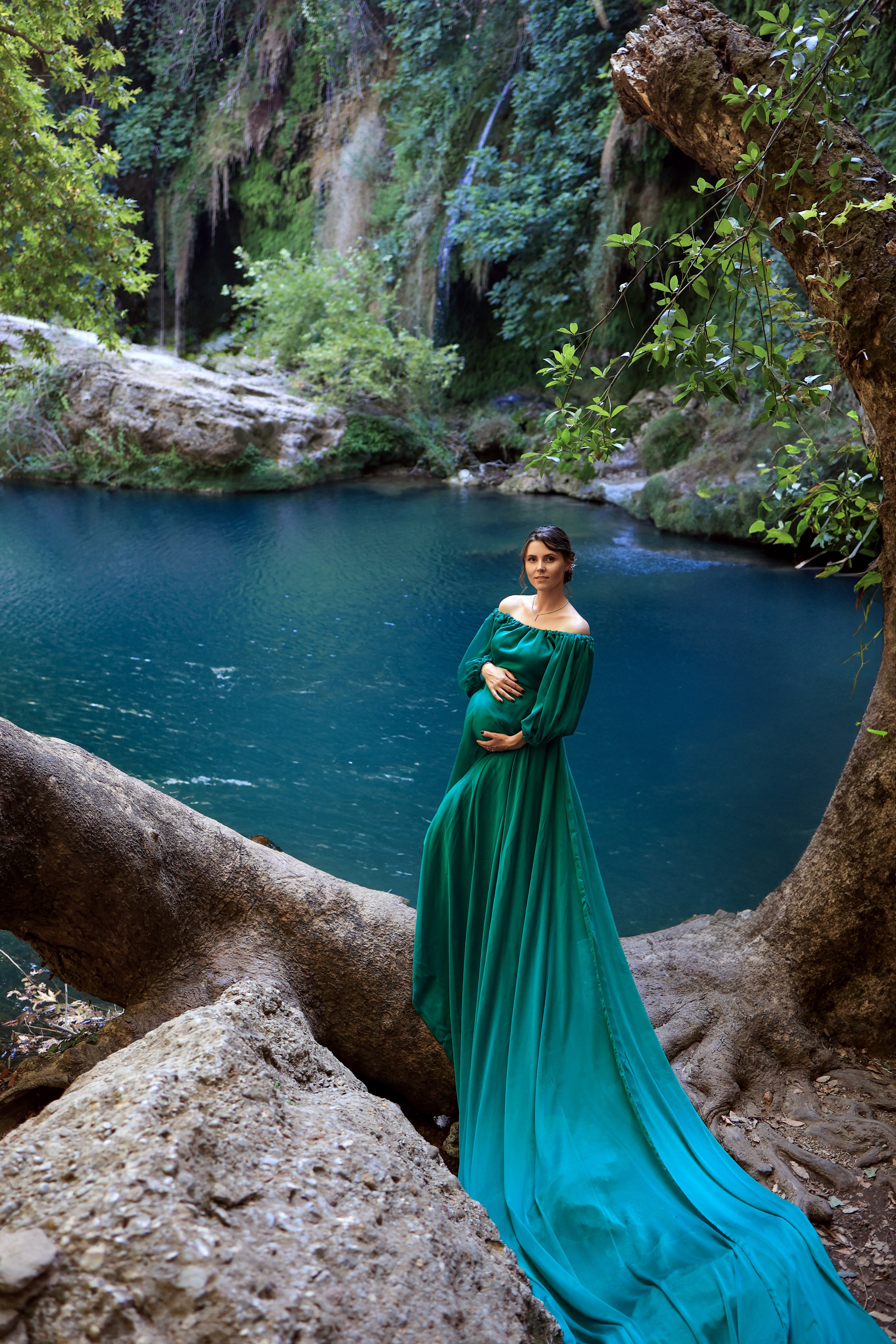 Kurshunlu waterfall (flying dresses). Photographer in Turkey, Antalya, Kemer, Belek, Side, Kas, Fethiye