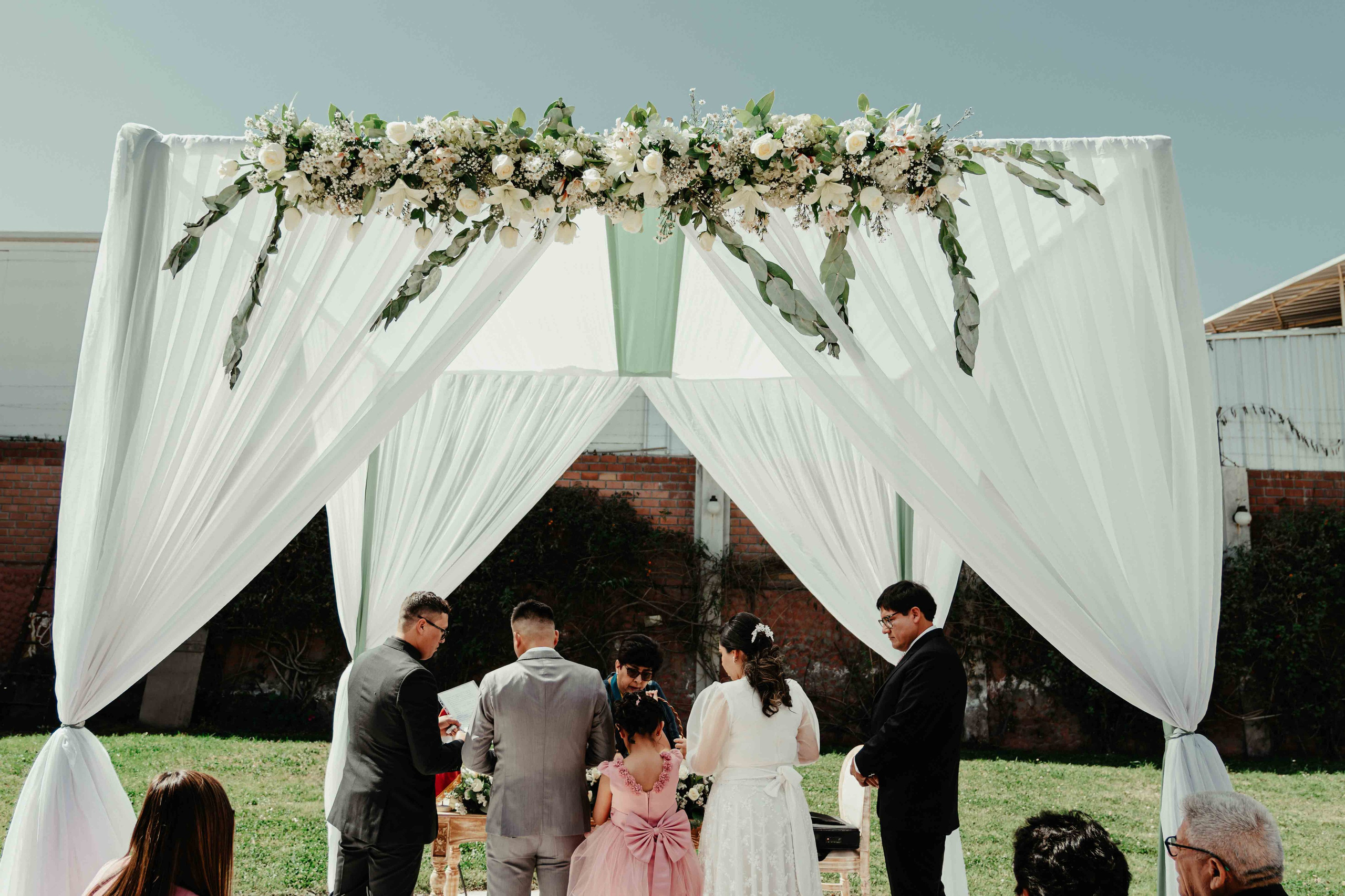 VICTOR Y MELANY BODA CIVIL. Studio KVTA | Fotografía y Video de Bodas en Arequipa