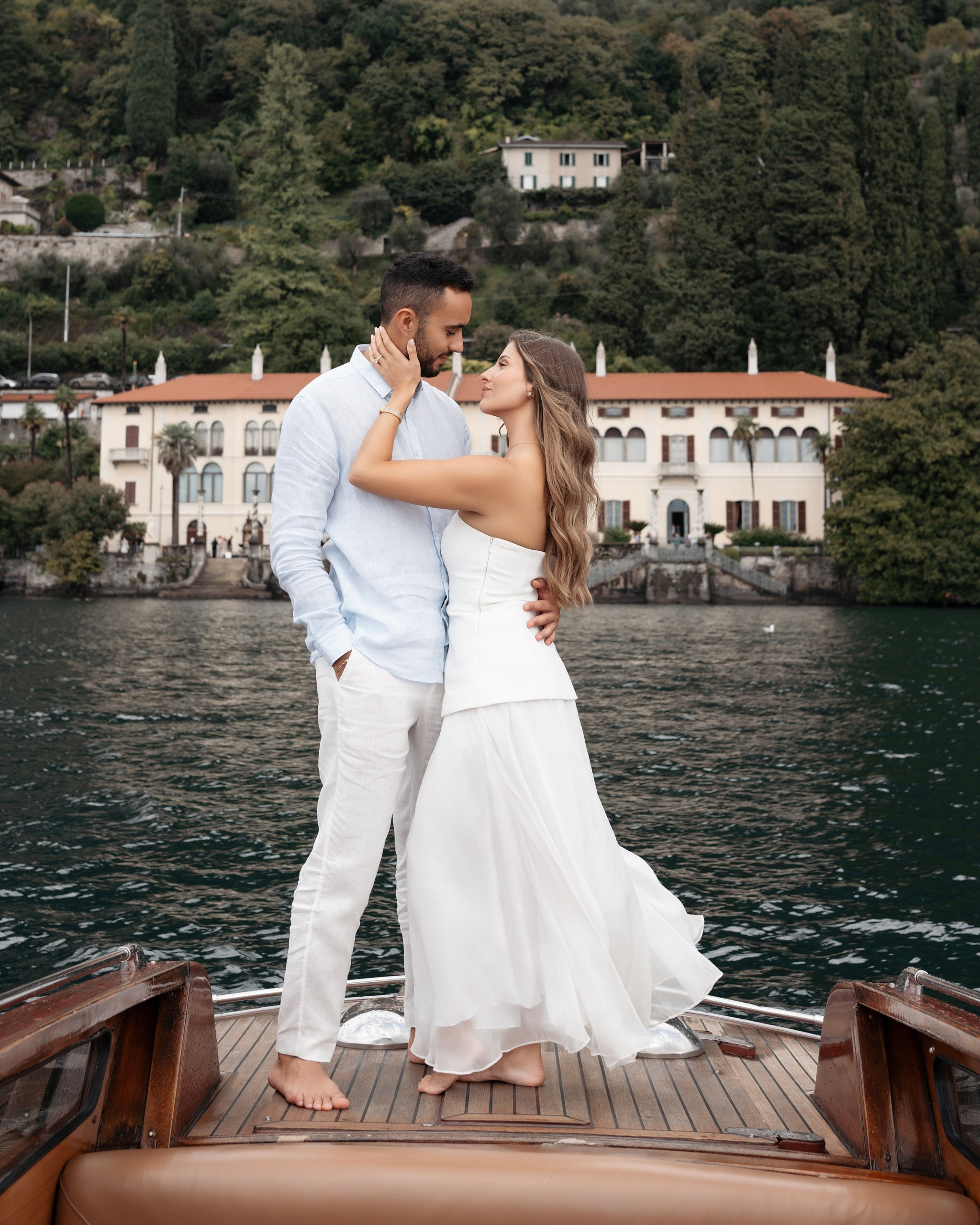 Wedding proposal Varenna. Fotografo matrimonio Lago di Como Ferrari Media Production