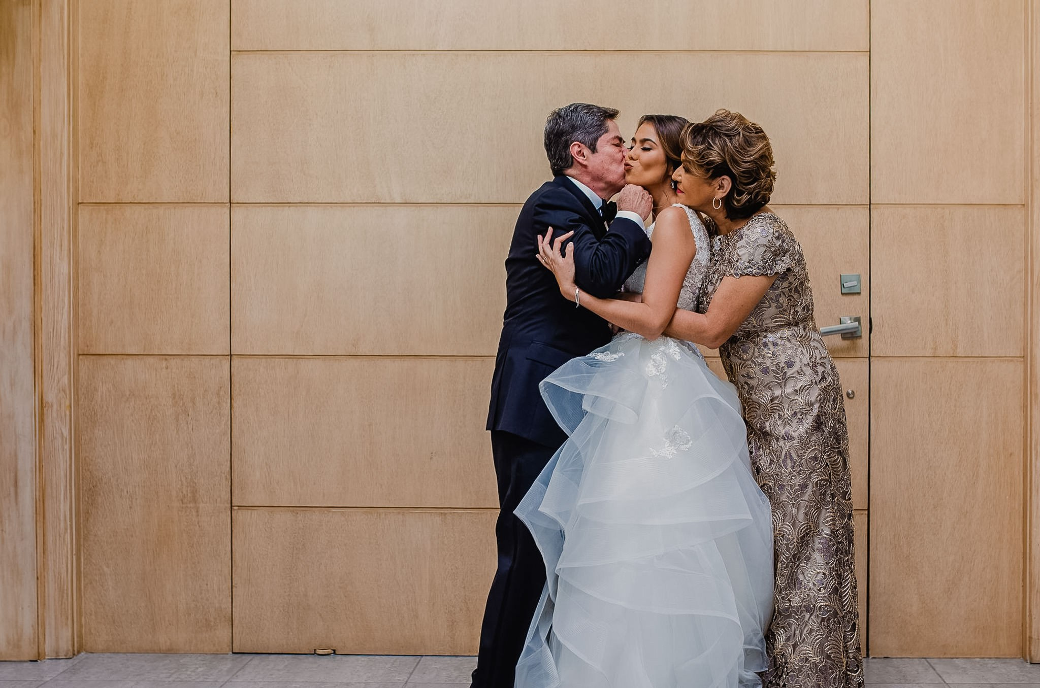 Dany & Ivan. Wedding and family photographer in Mexico City