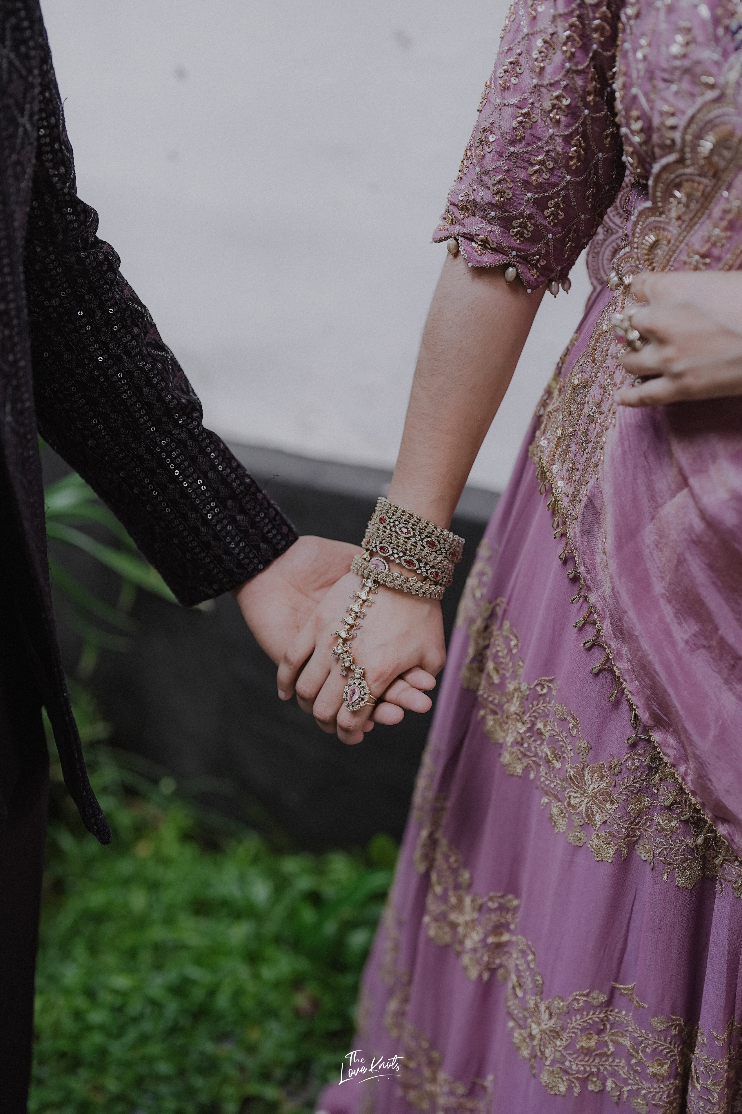 SHIBIL / RISLA. Theloveknots