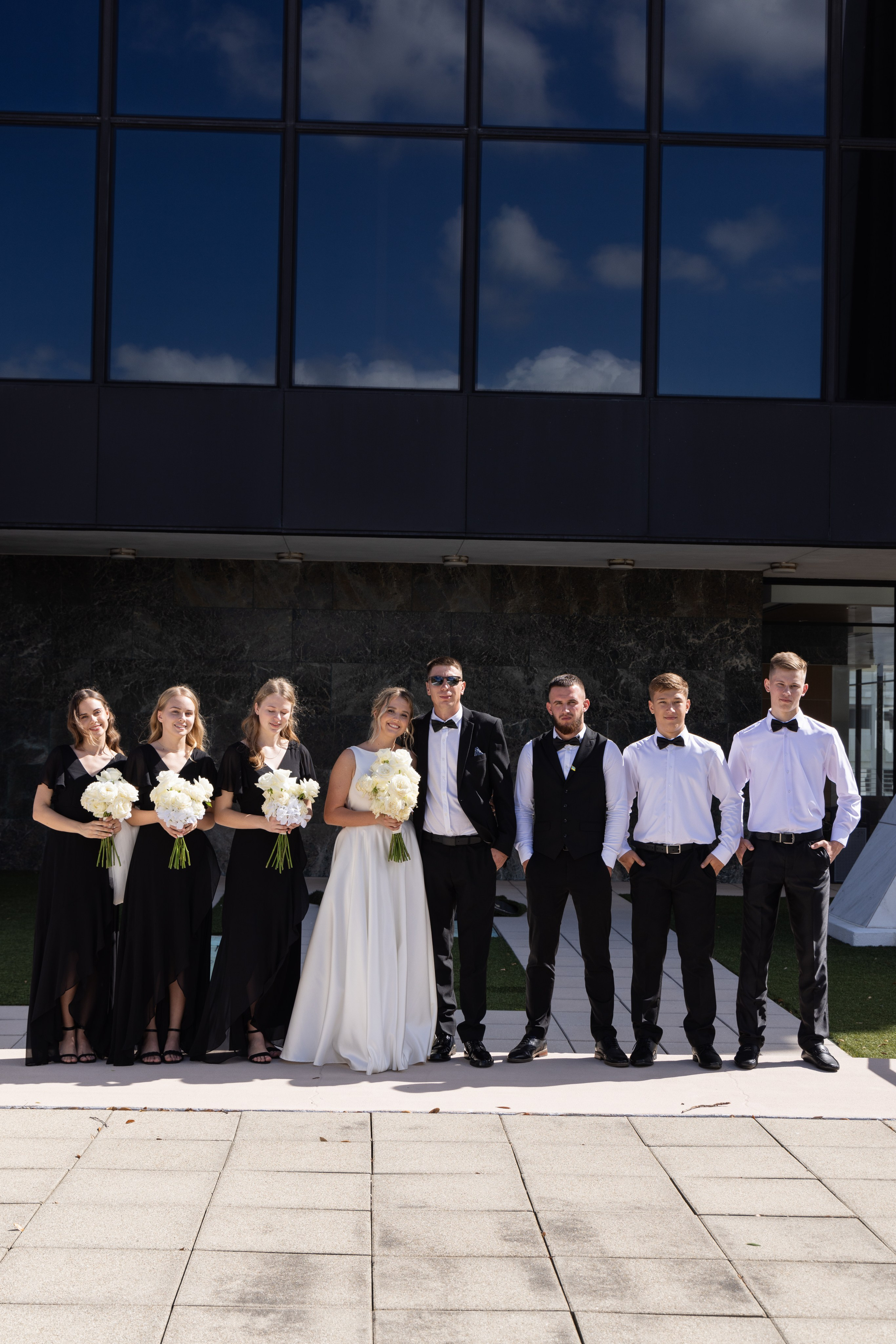 Wedding photography. Eikanmedia | Photographer and videographer capturing weddings, families, engagements, pregnancy & newborns | Vancouver, WA | USA