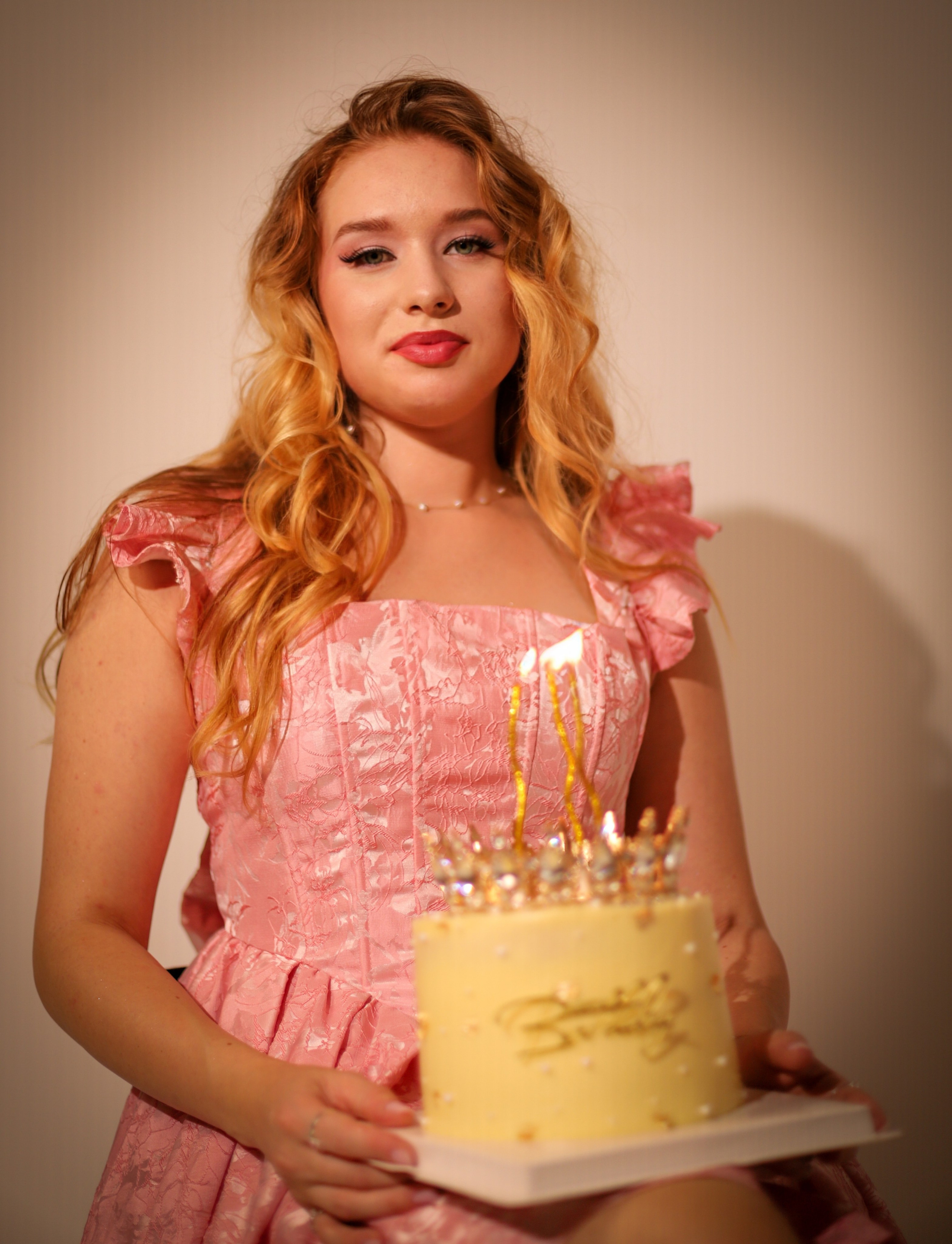 Ivanna. VALERIIA VIUNOVA individual shooting\love story\event\brand