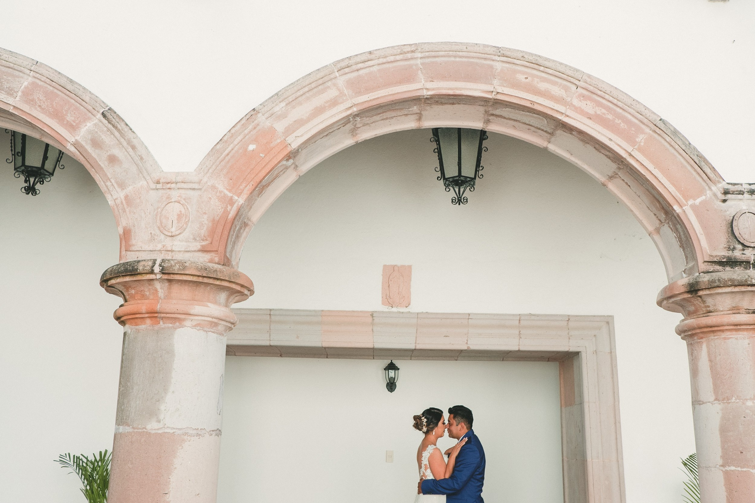 Diana y Saul. Wedding and family photographer in Mexico City