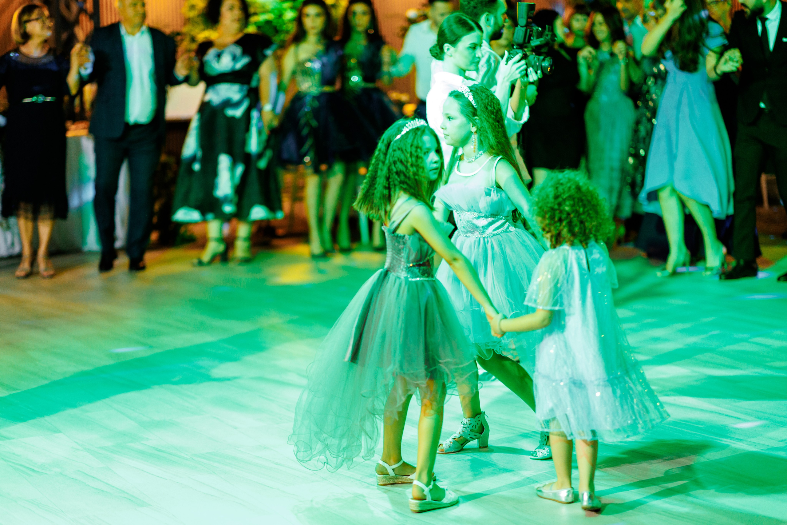 Raluca & Bogdan - Domeniile Saftica. MDimaFotoStudio. Fotograf de nuntă, evenimente private și de familie