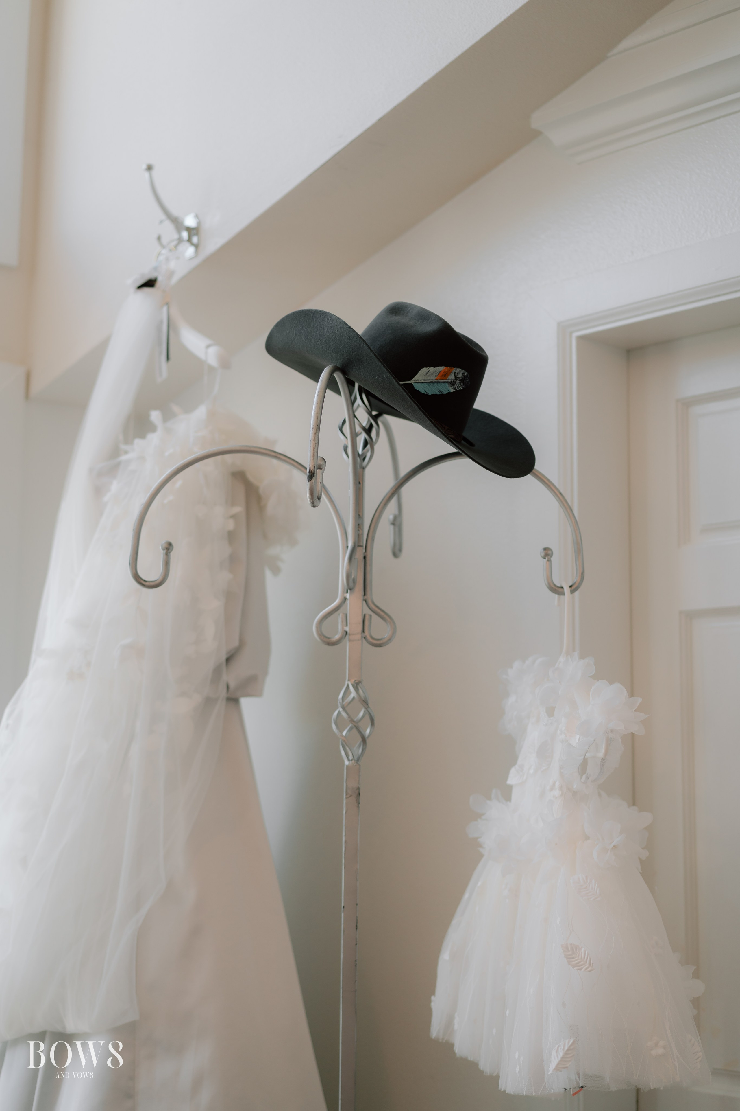 ARAVIND & MARISSA. WEDDING PHOTO COLOR GRADING