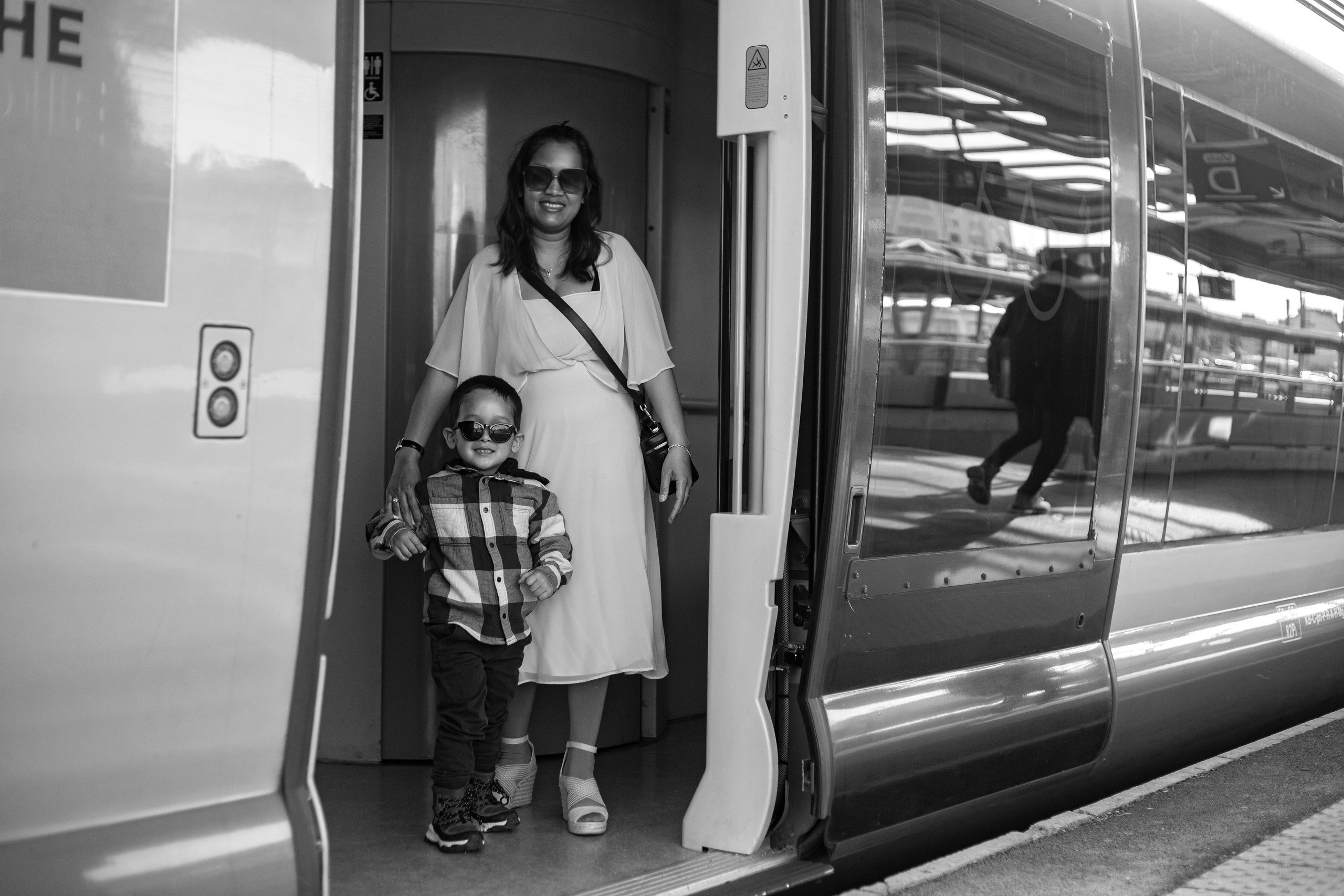 Maman et fils – émotions authentiques. Photographe et graphiste Anastasiia LITVIN - Besançon, France