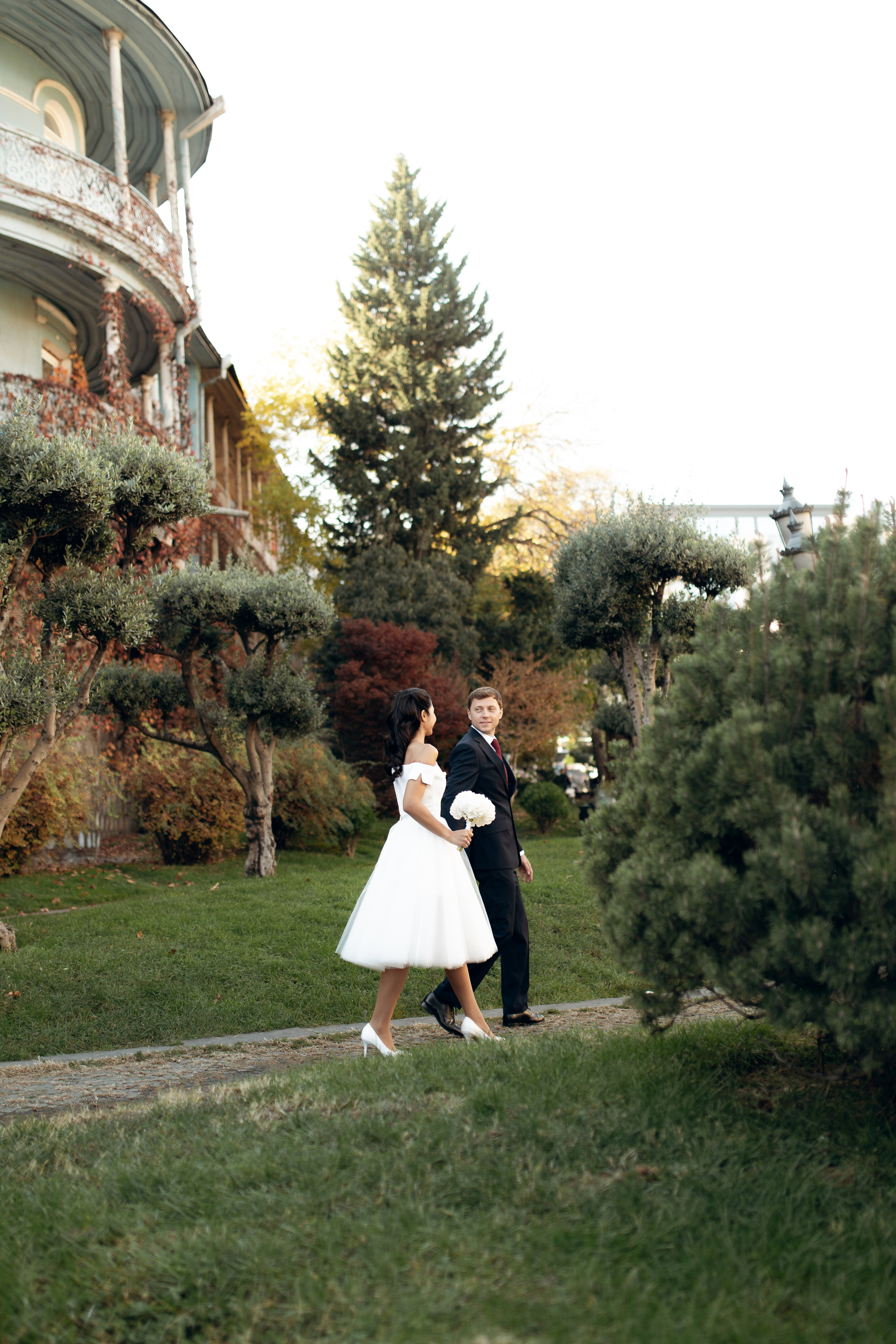 Yuri & Sara. Wedding photographer in Georgia