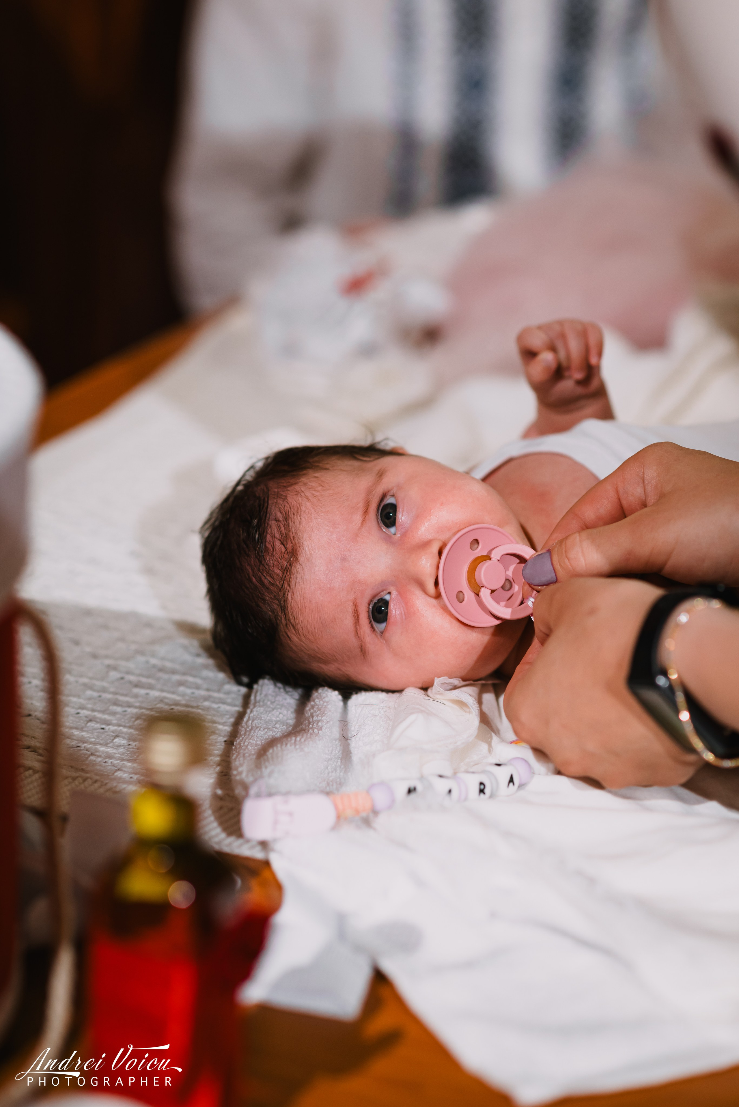Fotografia de botez. Andrei Voicu Fotograf. Povești nescrise, surprinse atent
