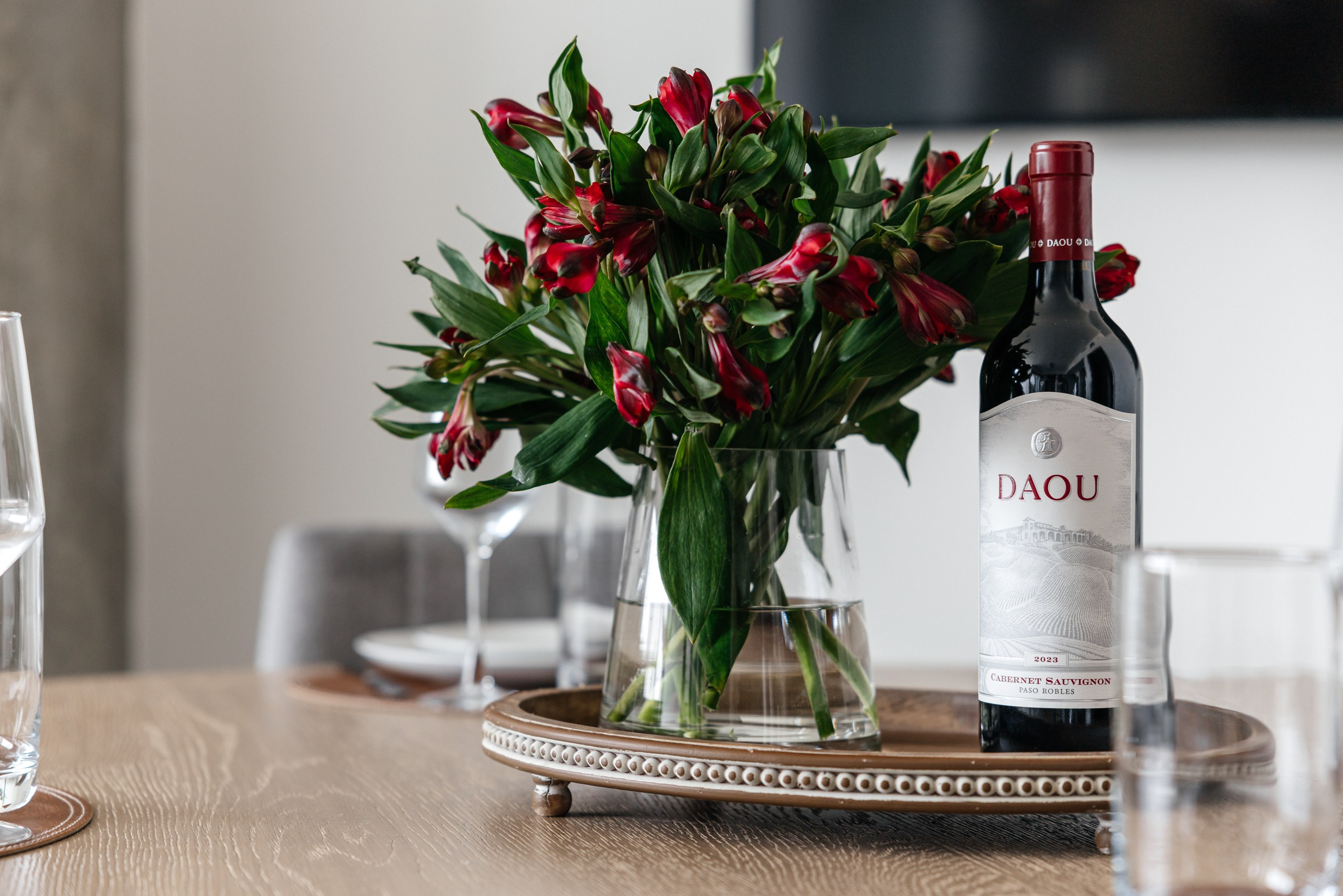 Flippant Apartments. Photographer Andrei White