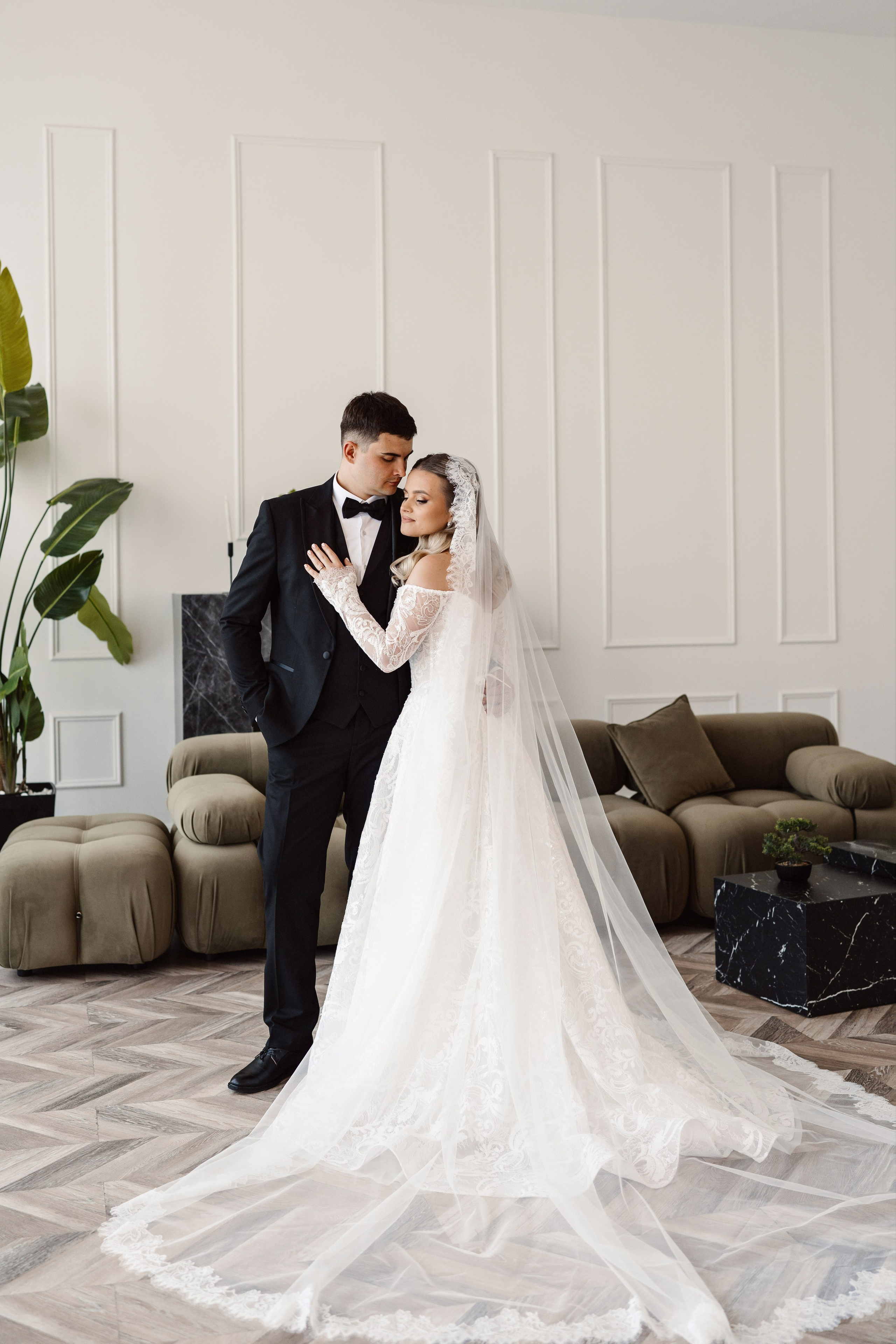 Vasile & Sanda. Home