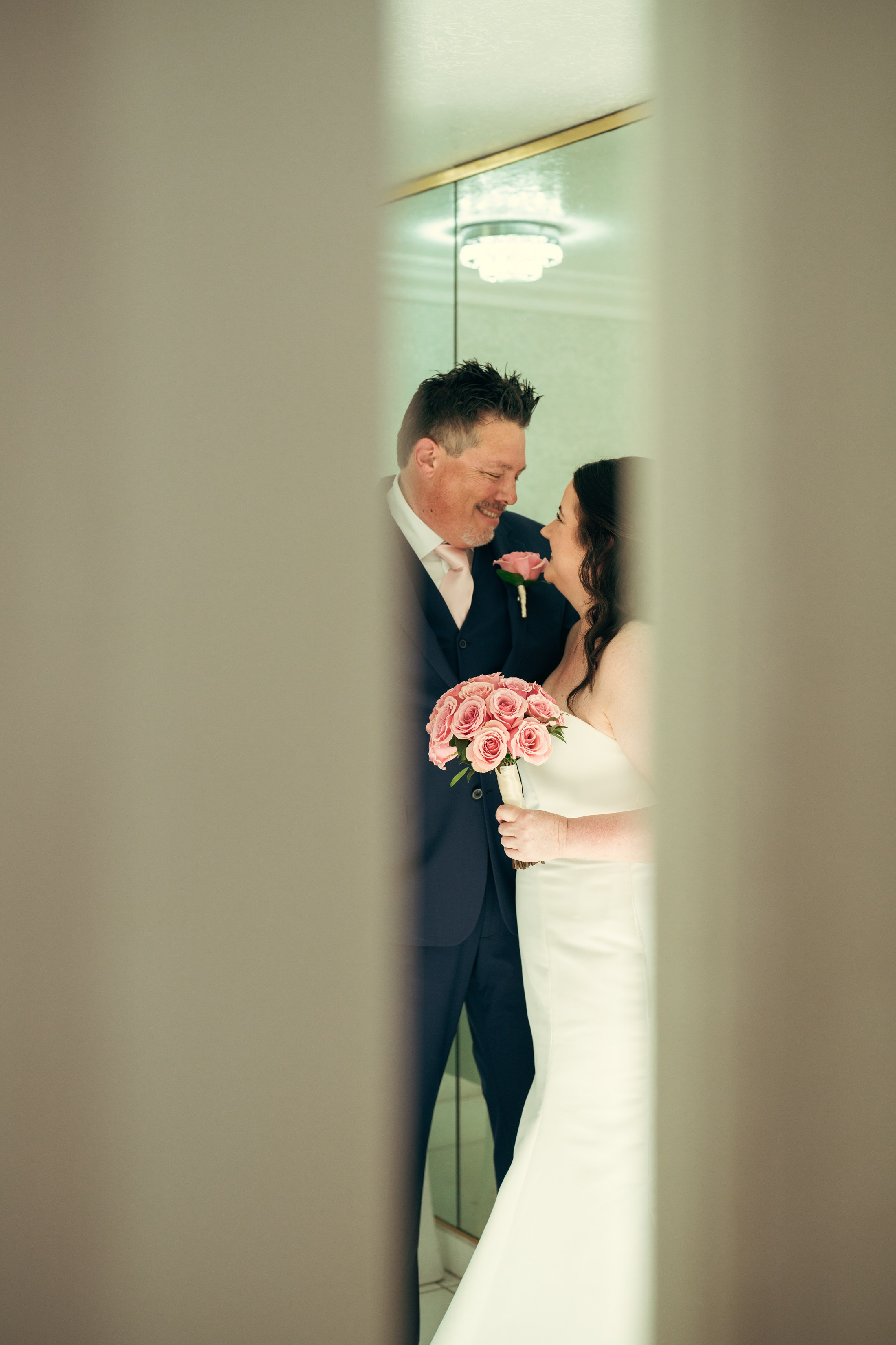 Chris&Duana. Wedding & elopement photographer Viktoriya Kravtsov. Las Vegas