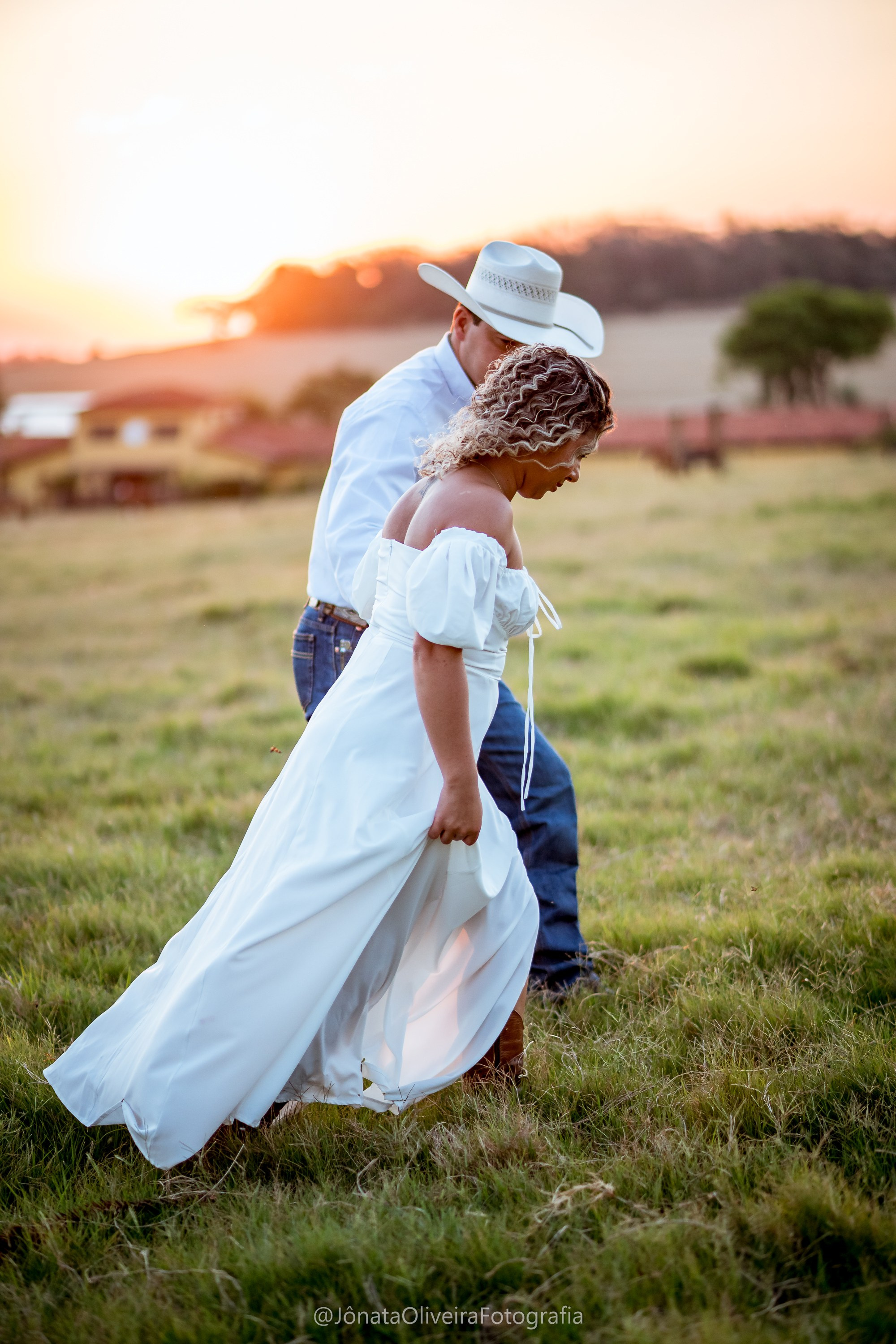 Pre Wedding Luérica e Vinicius. Fotografia de casamentos e ensaios em avaré Jônata Oliveira