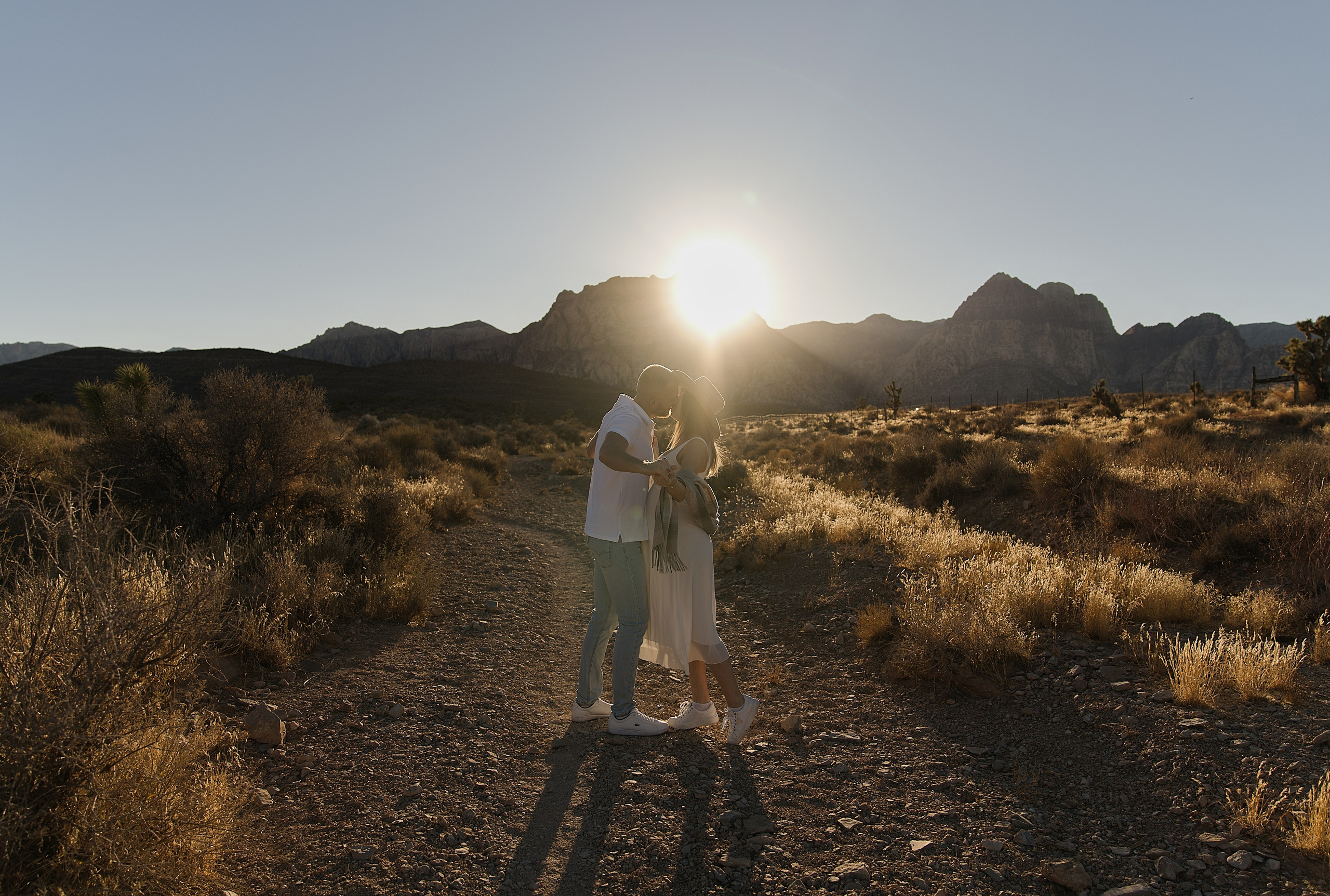 Anya&Andrey. Pregnancy. Wedding & elopement photographer Viktoriya Kravtsov. Las Vegas