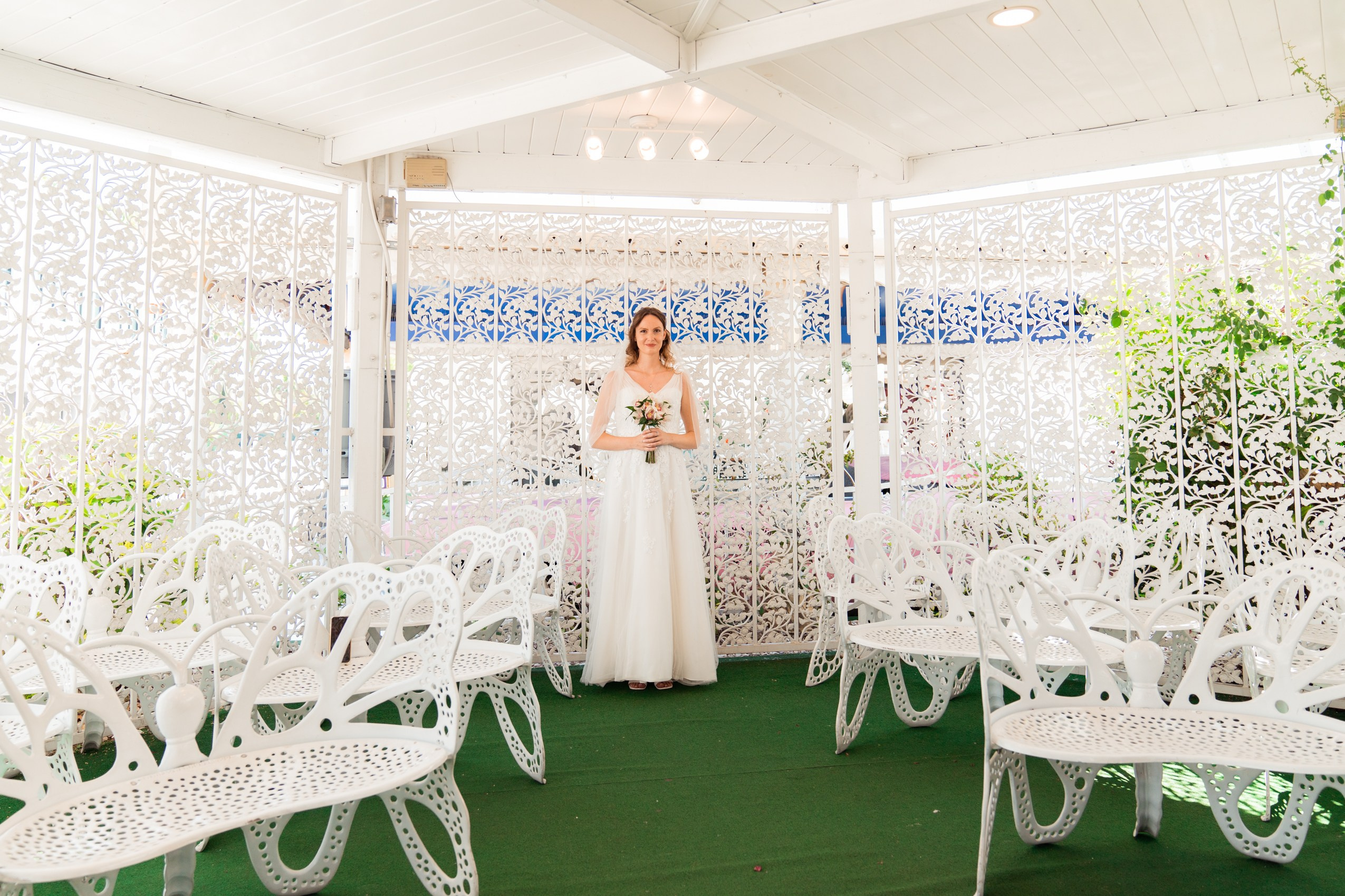 Anastasia&Luka. Wedding & elopement photographer Viktoriya Kravtsov. Las Vegas