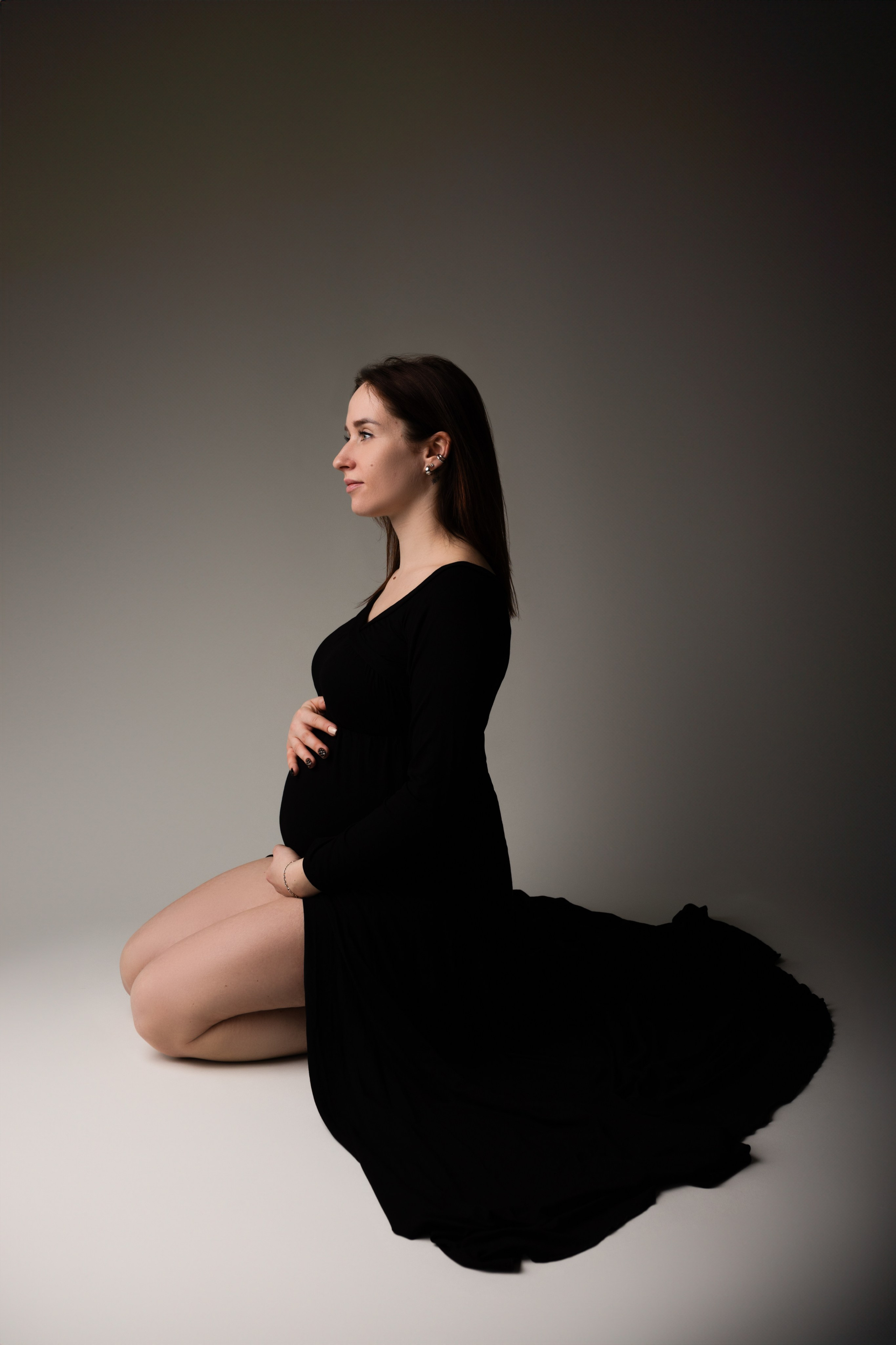 Laukimo (nėščiosios) fotosesija Marijampolėje, fotostudijoje