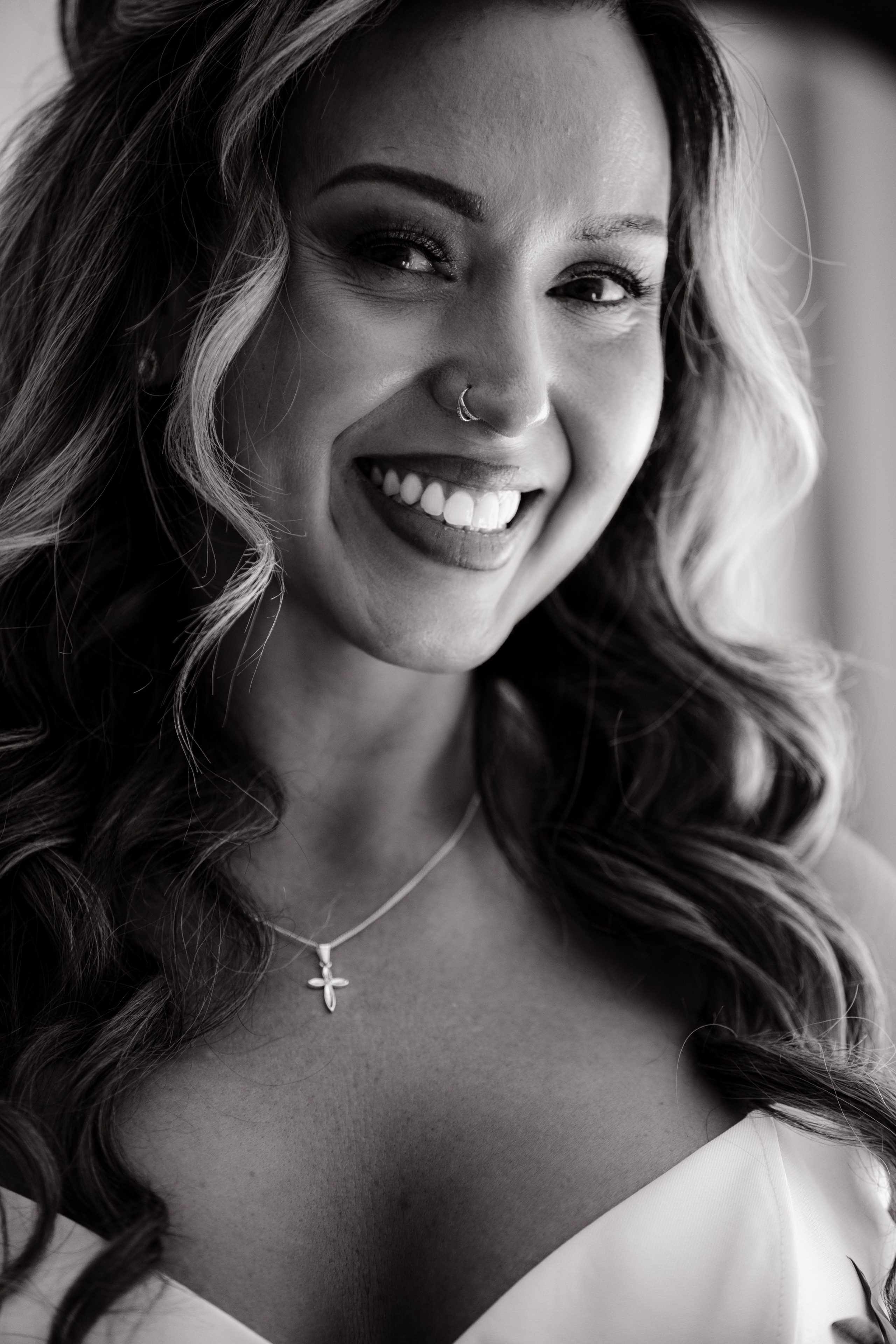 Vanessa Bridal Prep| Sacramento Wedding Photographer. Wedding Photography & Videography San Francisco, Sacramento