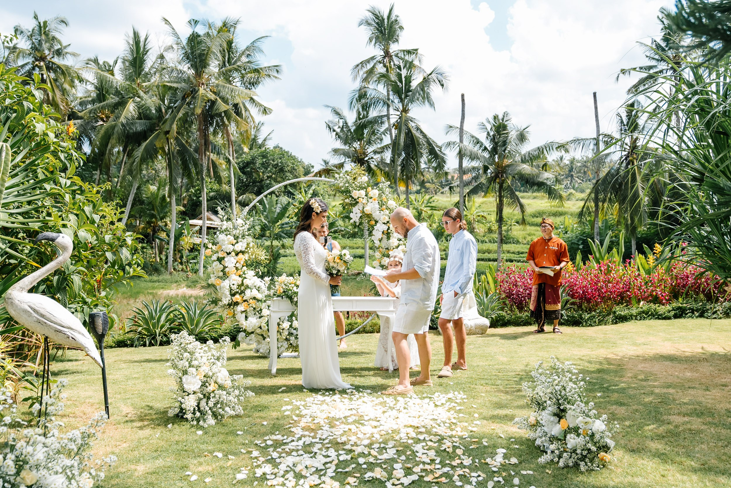 Sebastian & Alessandrina. Female Photographer in Bali