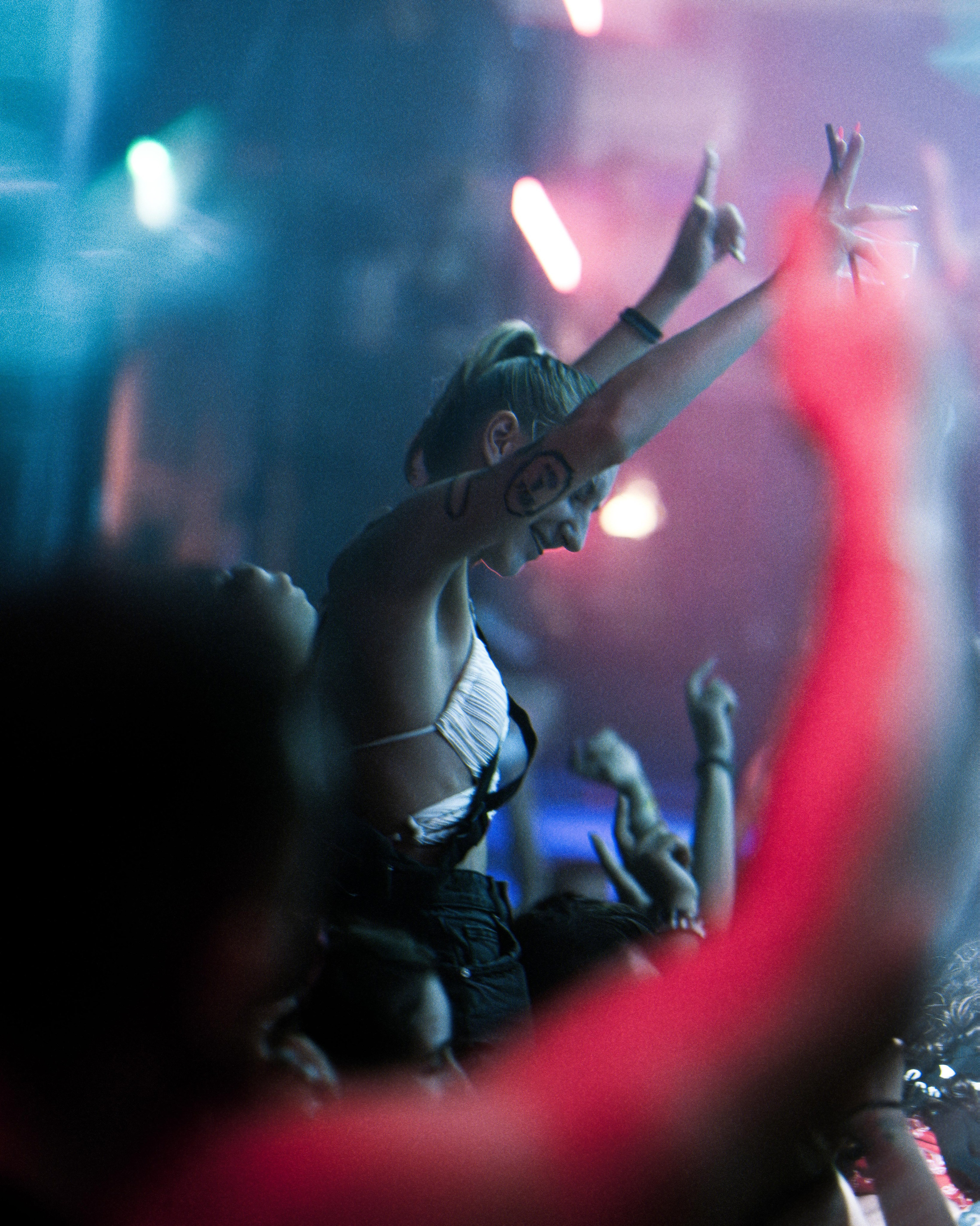 Raves. Shay Rod Visuals
