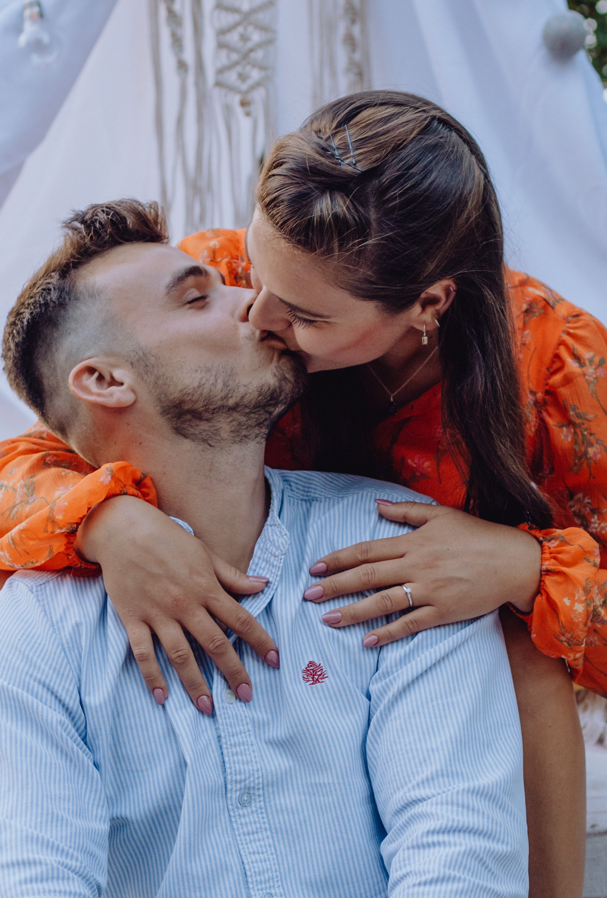 Bavo & Salina. Wedding & couple photographer from Romania Rut Vetan