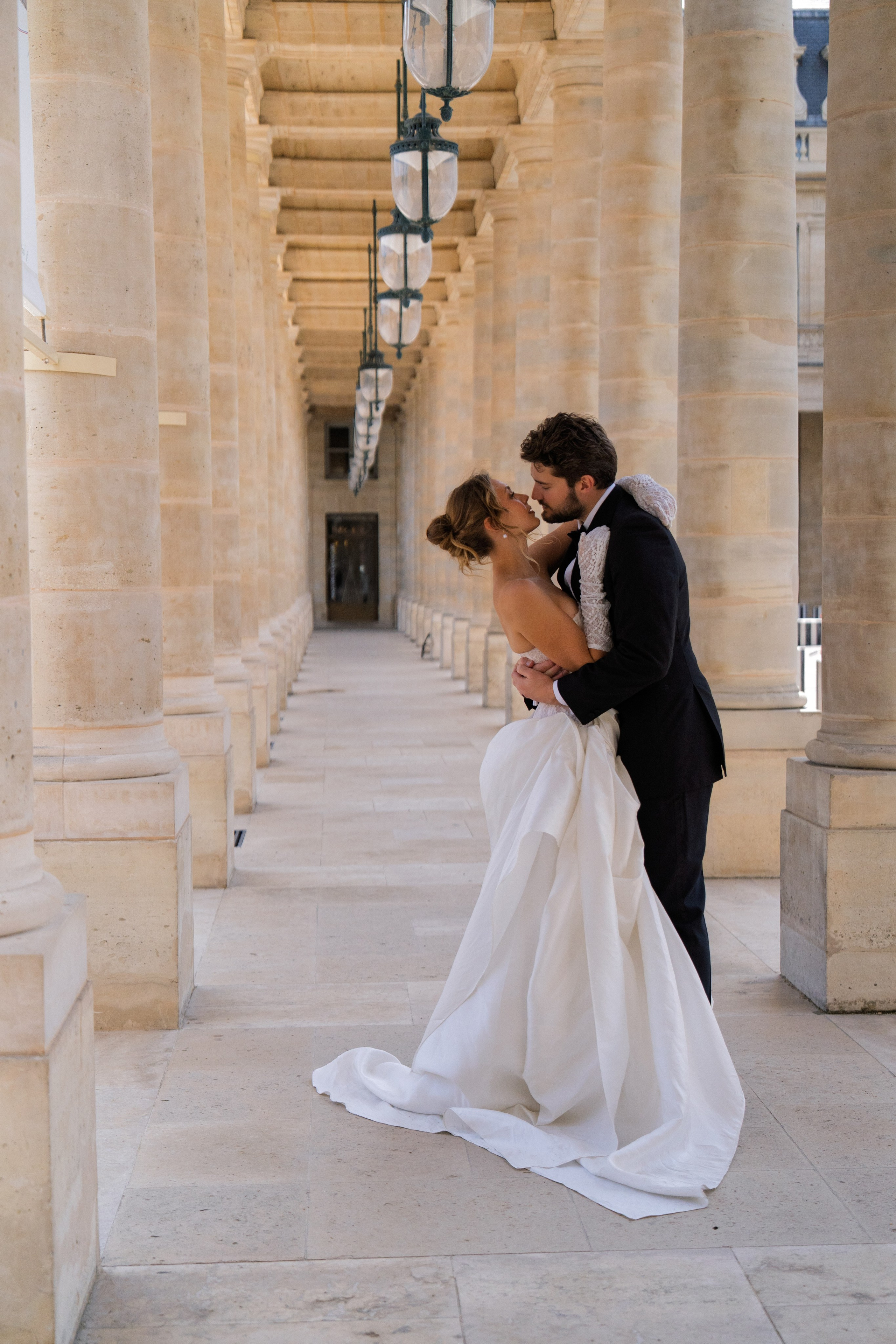 Paris Engagement Session. SL Wedding Photo: ponadczasowa fotografia ślubna | Wrocław & Europa