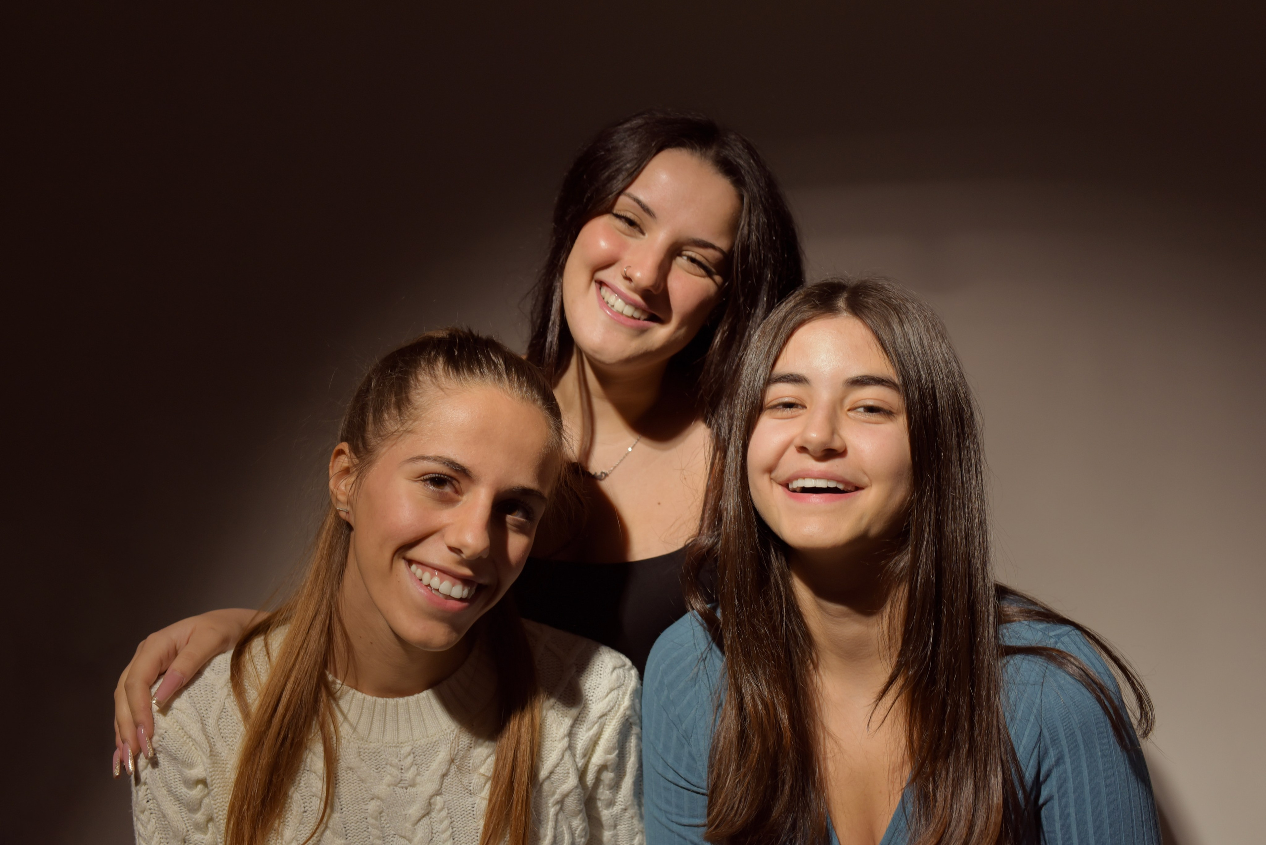 Servizio fotografico ragazza in studio 18 anni