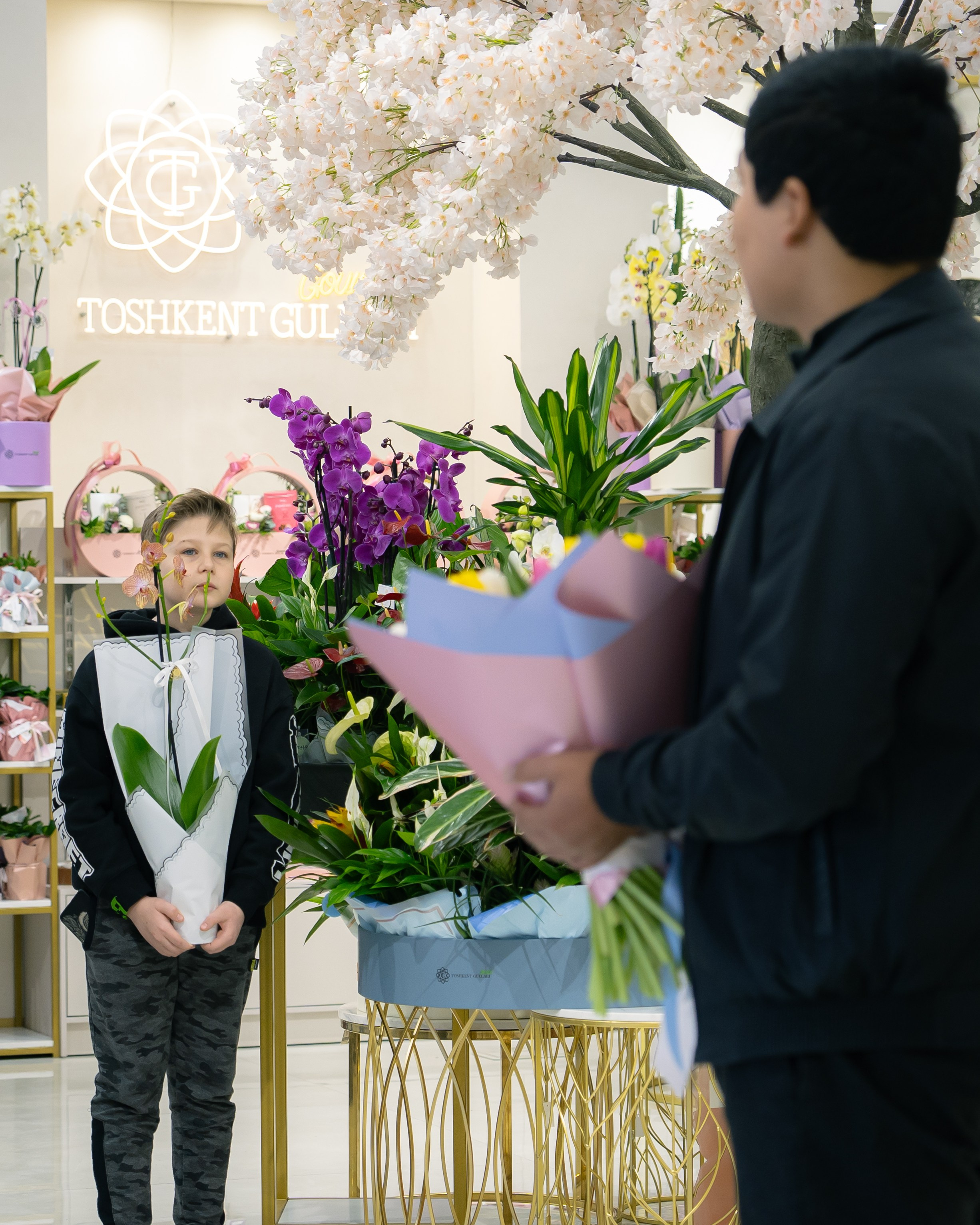 Как мужчины готовились к 8 марта. Георгий Намазов | Фотограф в Ташкенте