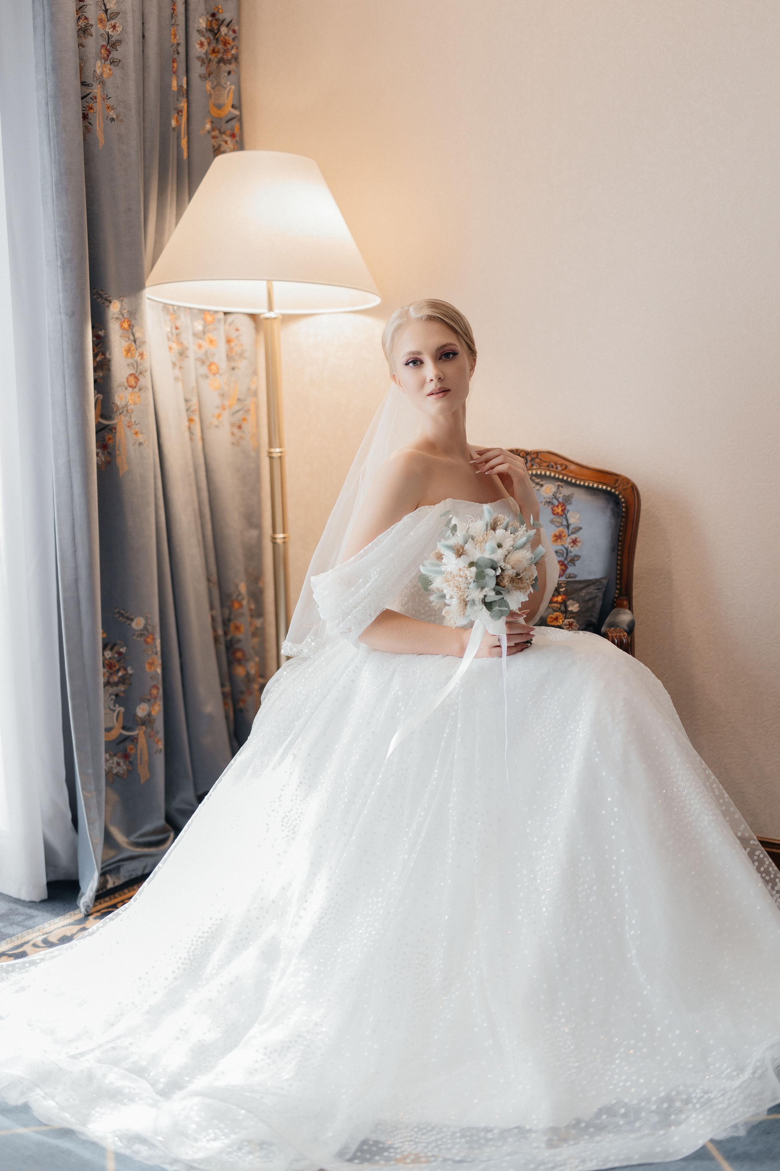 Emil & Maria. Свадебный фотограф в Бишкеке