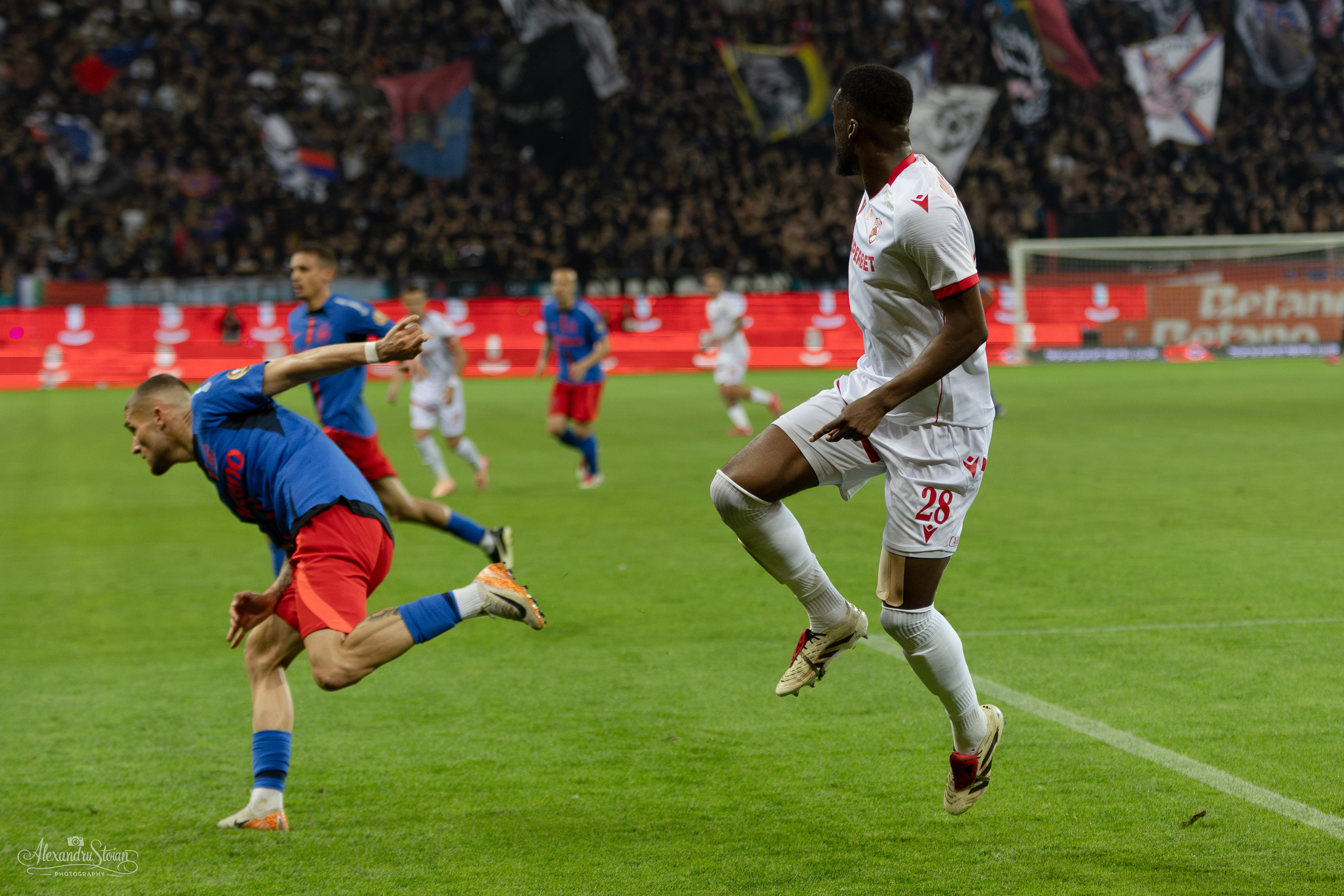 FCSB — Dinamo. Http://www.alexphoto.ro