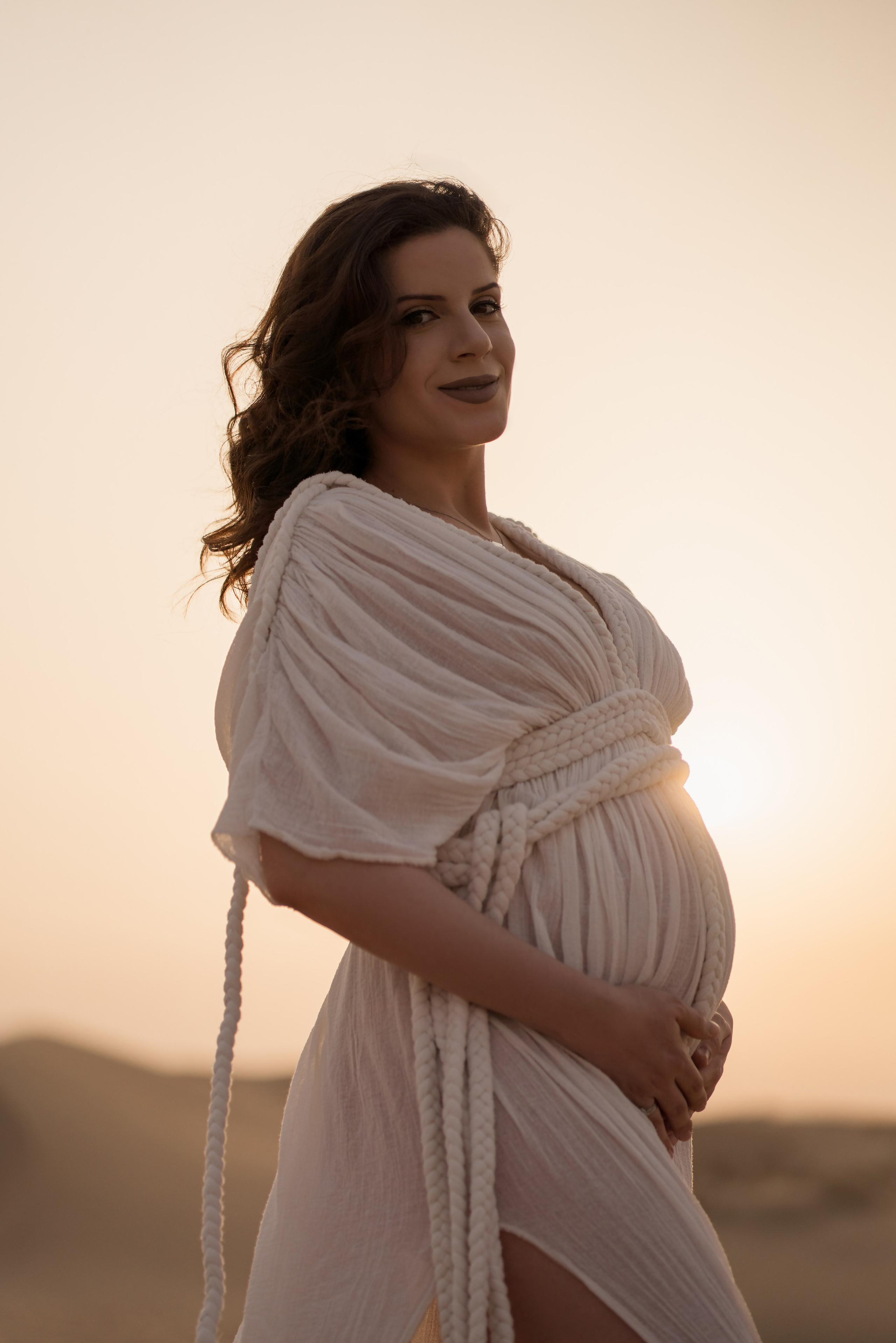 Desert Bloom. Angela Iakovleva — Family Photographer in Dubai