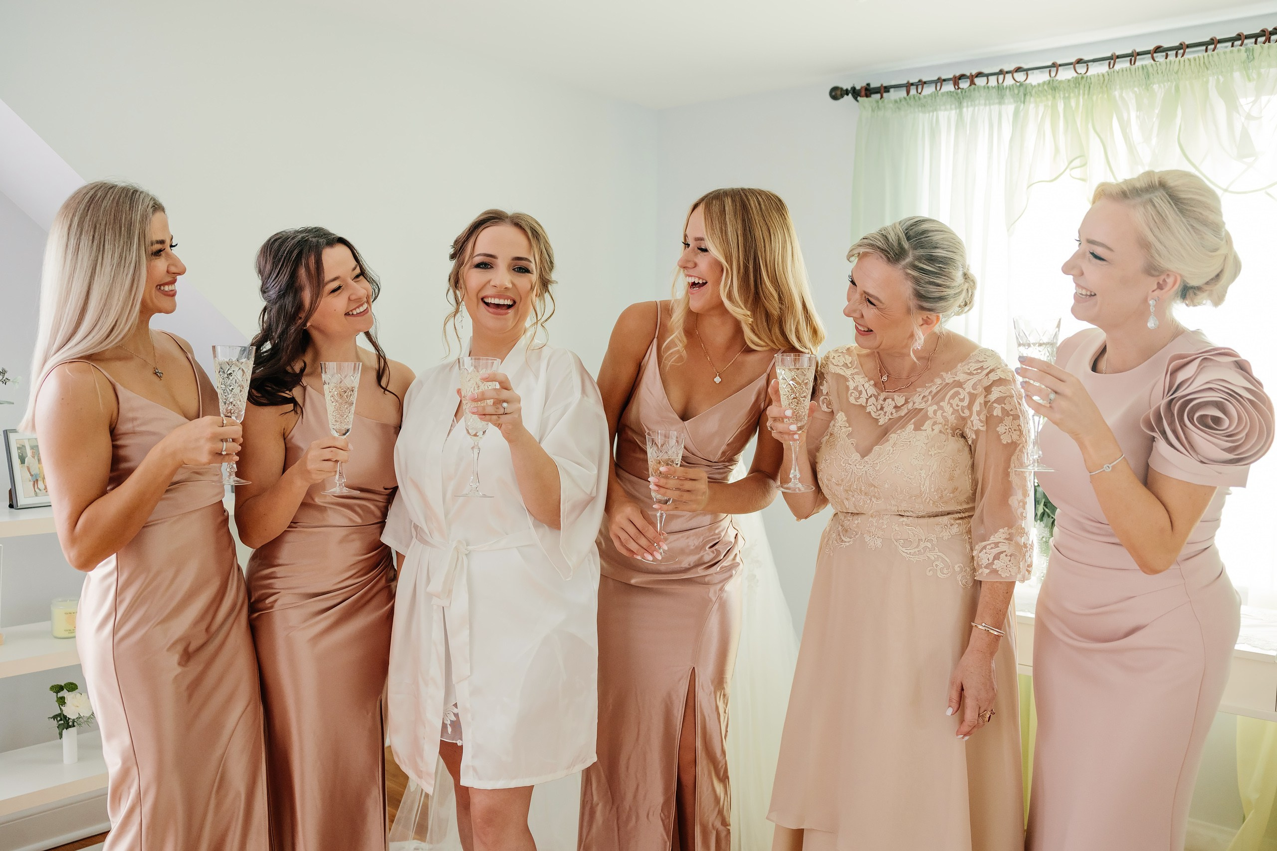 05.10.2024 Wedding. Wedding family event photographer in Chicago Nick Yushevich