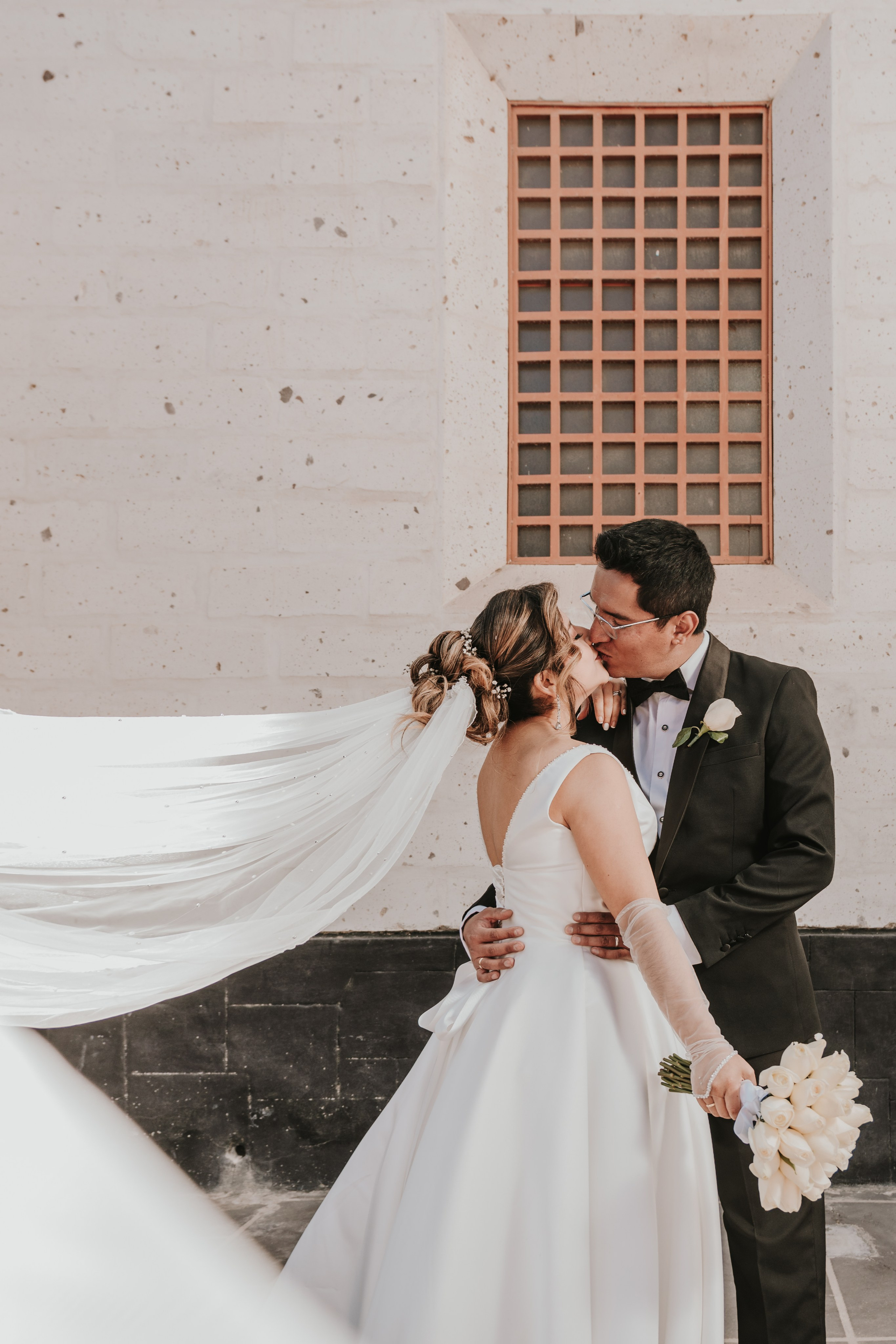 CAROL Y GERSON SOLO BODA. Studio KVTA | Fotografía y Video de Bodas en Arequipa