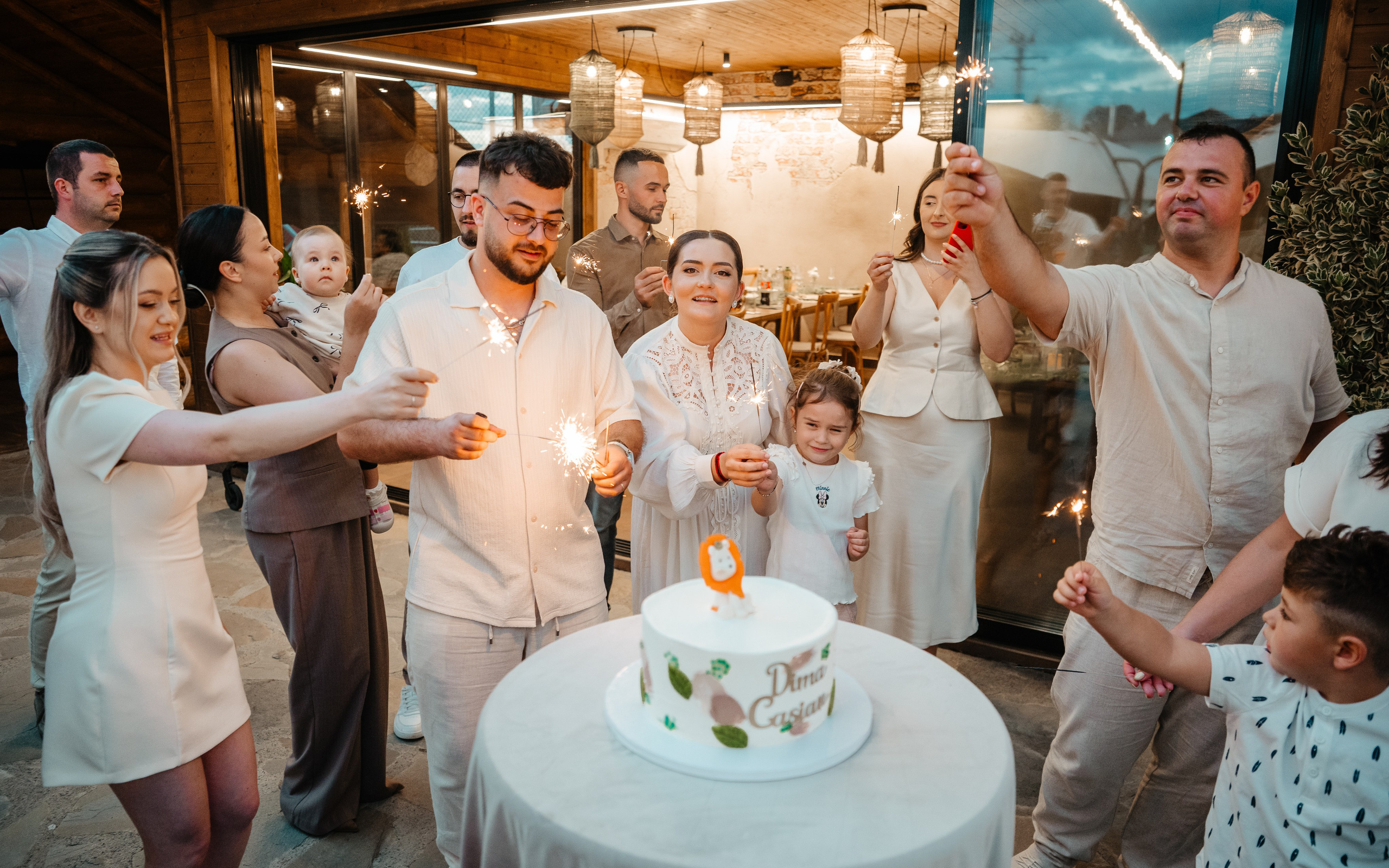 🤎 D i m a C a s i a n  - Taina Botezului Preview. Wedding & Family Photographer