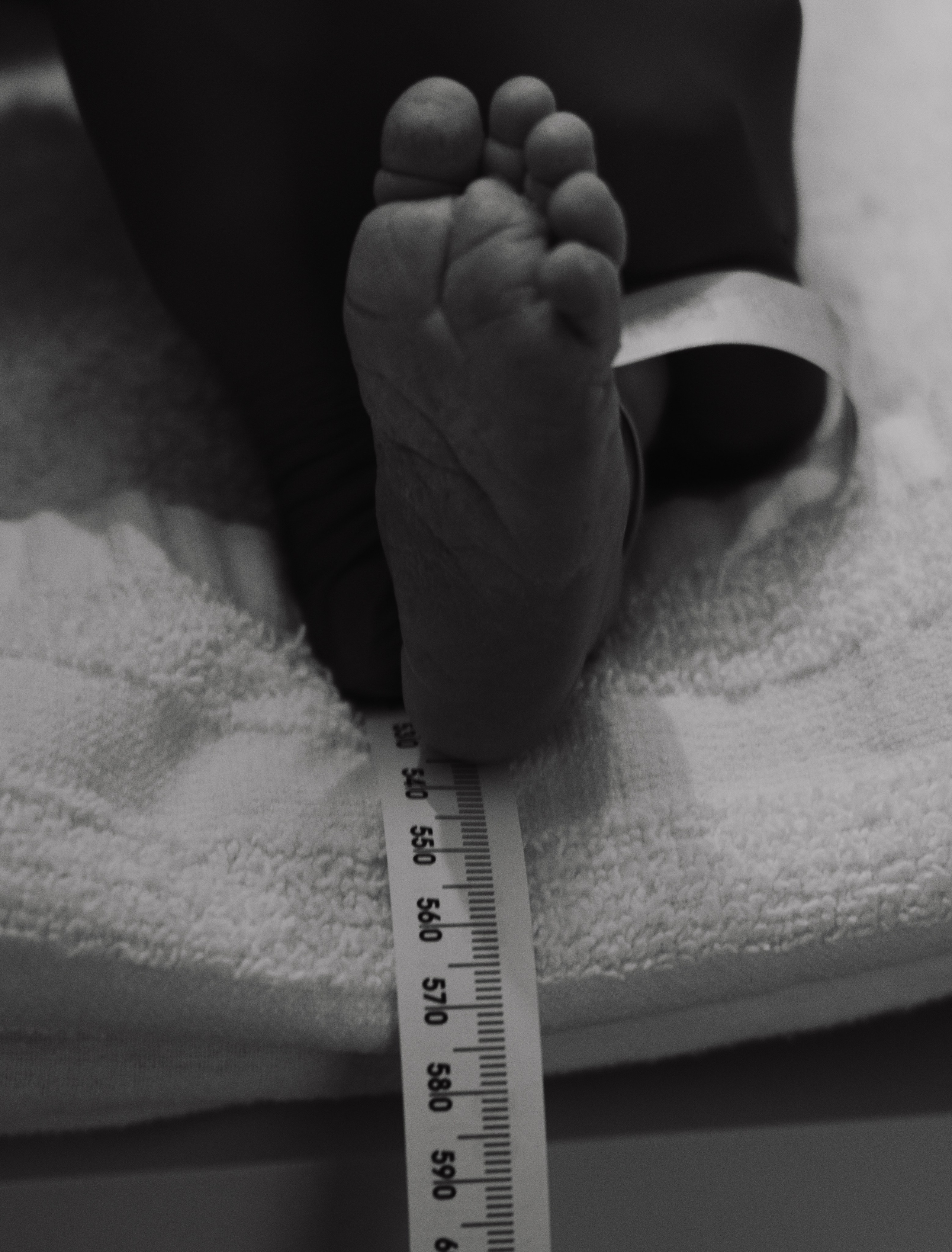 Childbirth. Eikanmedia | Photographer and videographer capturing weddings, families, engagements, pregnancy & newborns | Vancouver, WA | USA