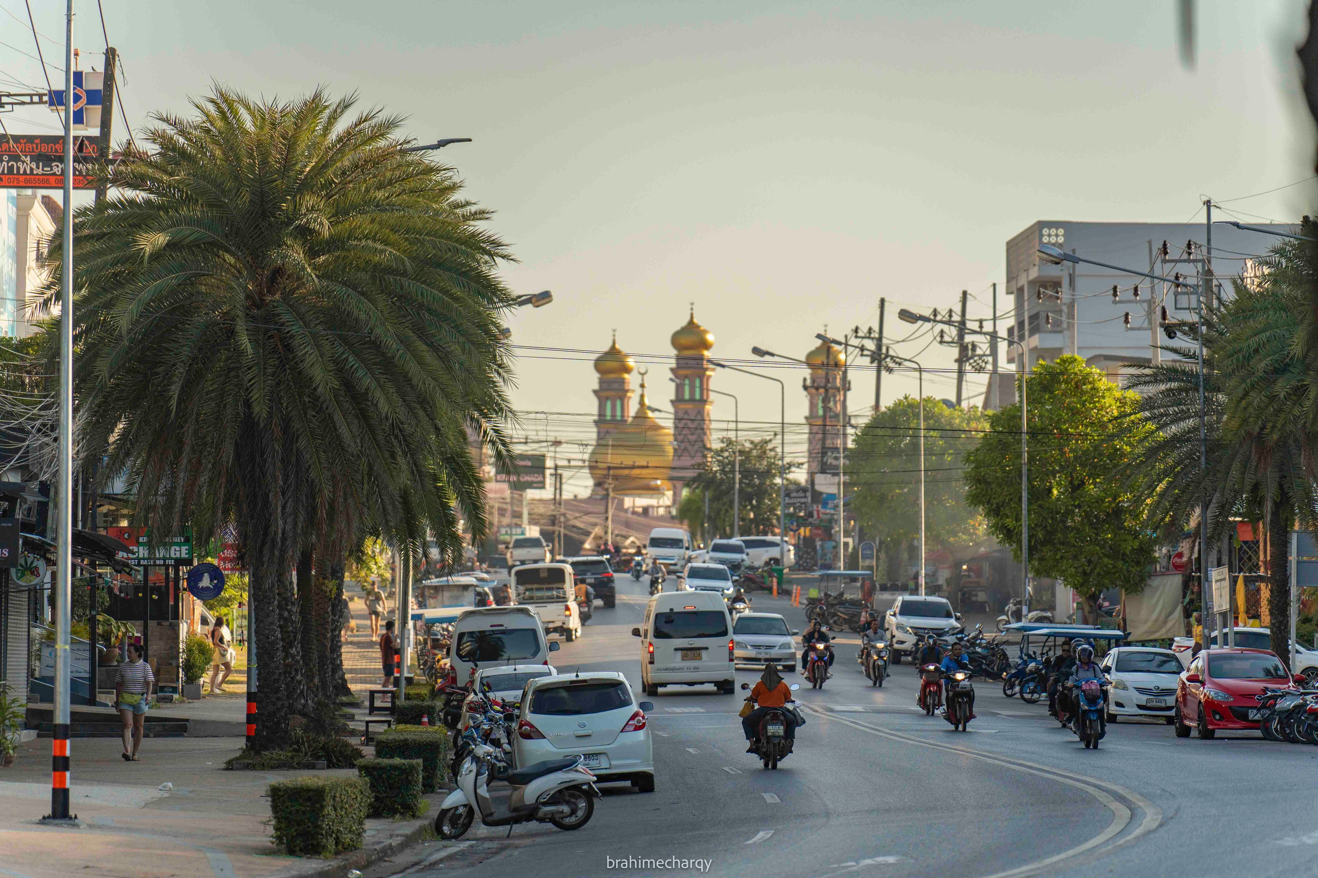 Фото. Брахим — фотограф