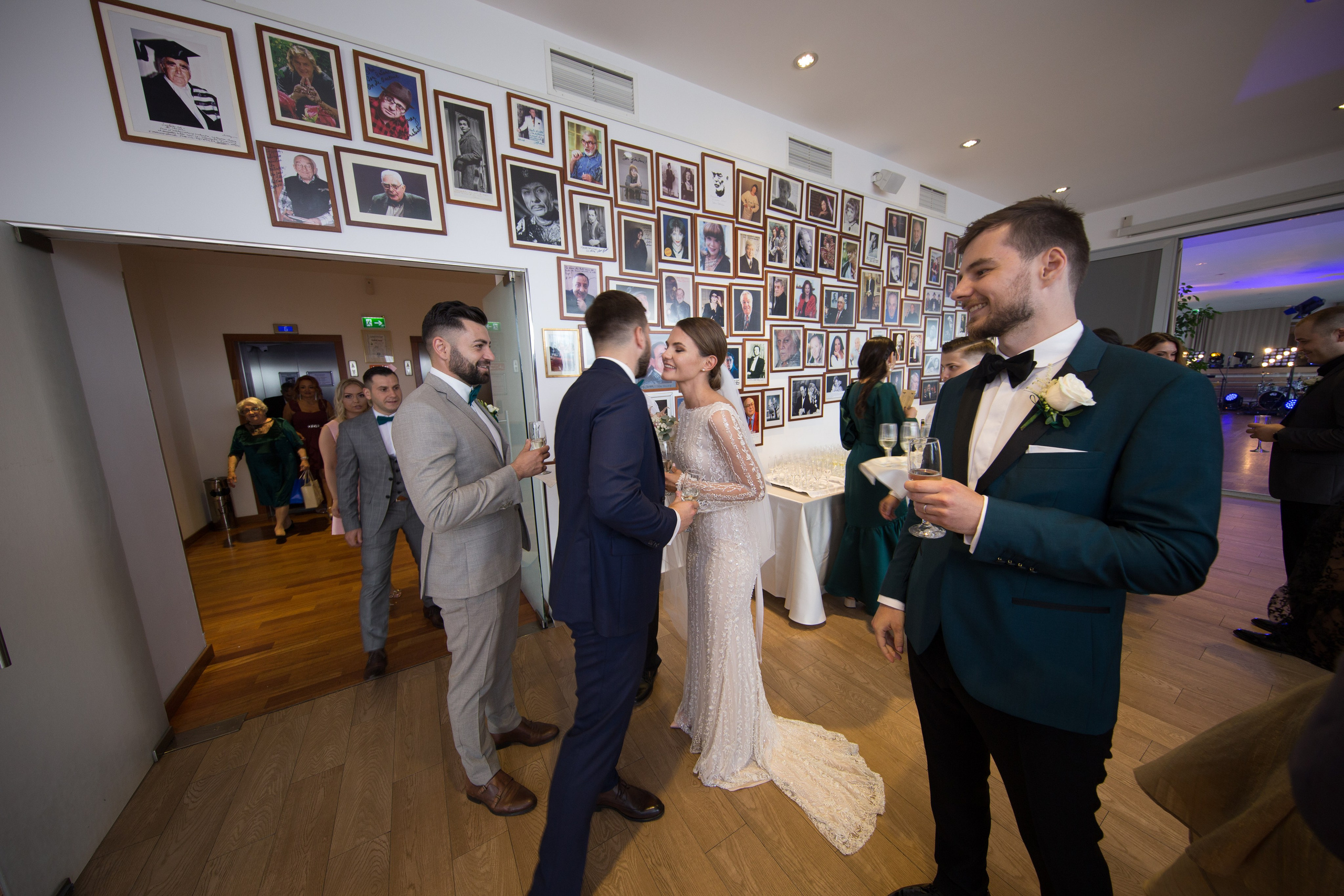 Fotograf de nunta, fotograf de nunta bucuresti, oferta foto 2024, oferta foto nunta, fotograf nunta speciala, servicii foto nunta, foto-video nunta, Echipa Foto & Video Nunta - Videograf Bucuresti, Echipa: fotograf de nunta & videograf, oferta fotograf nunta, date libere, fotograf de portret, mireasa, rochie mireasa, fotograf bijuterii, Fotograf de nunta, 