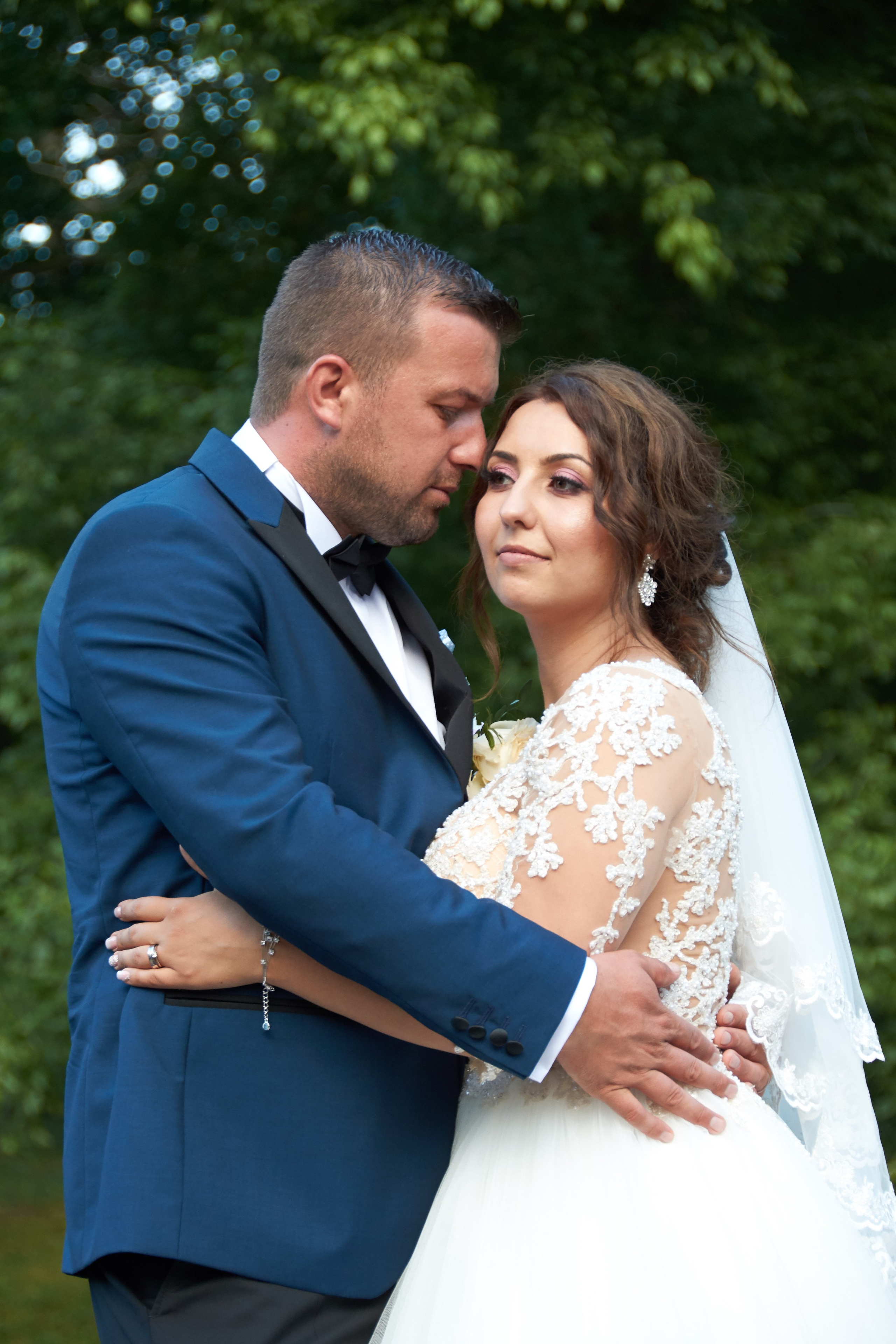 Wedding photo session, wedding photographer Bucharest, wedding photos Park Mogosoaia