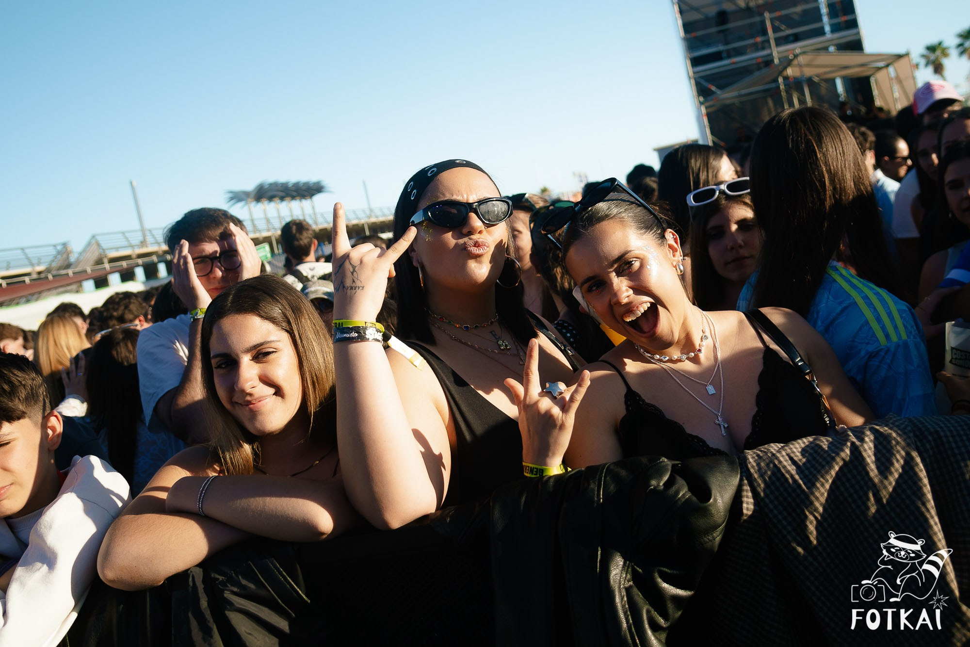 Fotos Costa Sonora 2026 Alicante Día 2 — busca tu foto y encuentra amigos del festival | FOTKAI