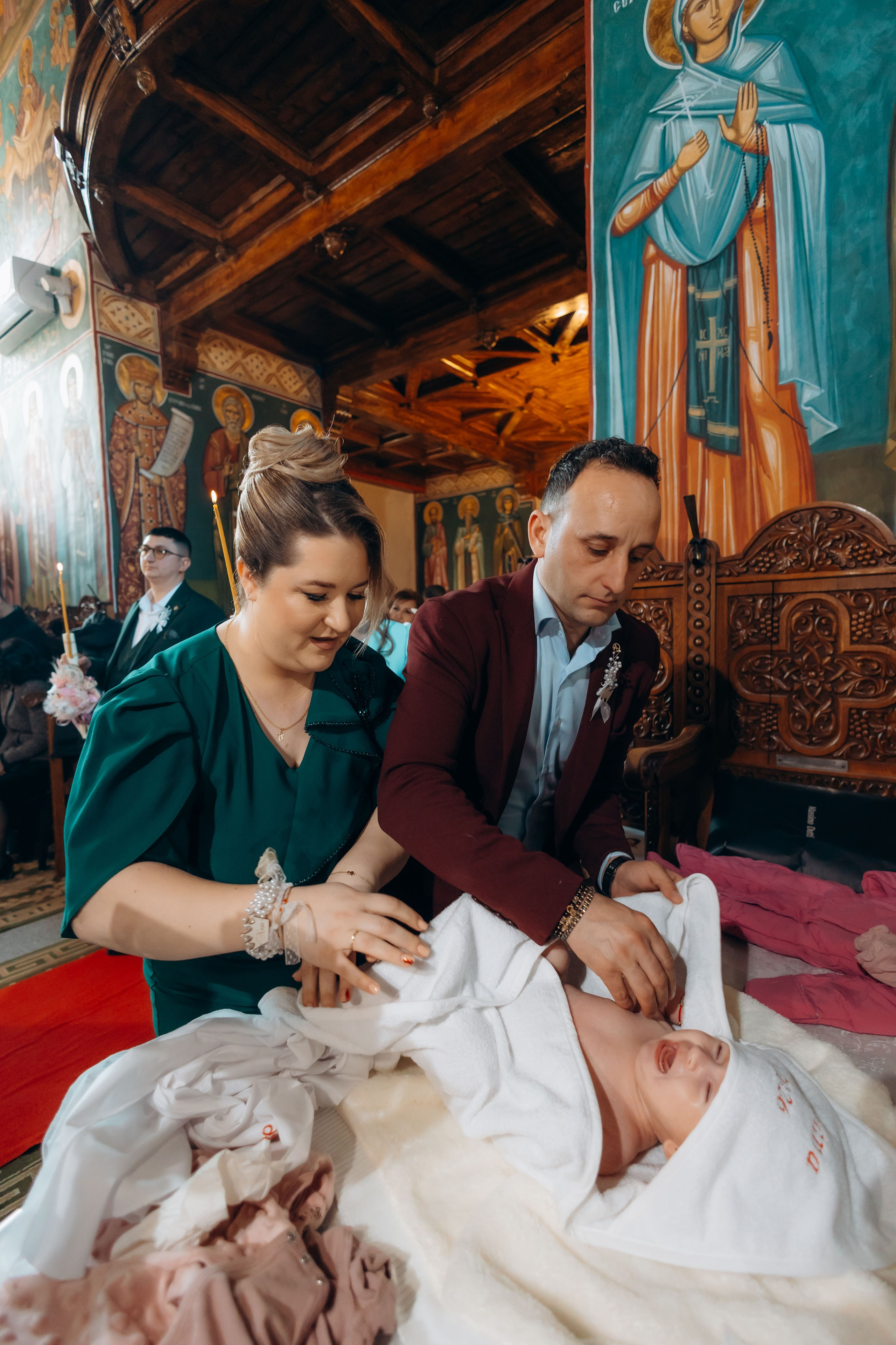 Povestea voastră, regizată de noi |Cristi Turculet Videograf Nuntă Suceava | wedding highlight. Servicii foto-video profesionale, pentru momente de neuitat